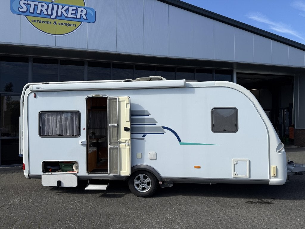Eriba Moving 545 B Fransbed 150x200 + Rondzit + Bovag 2026 !, Standaardzit, Bedrijf, Schokbreker, 5 tot 6 meter