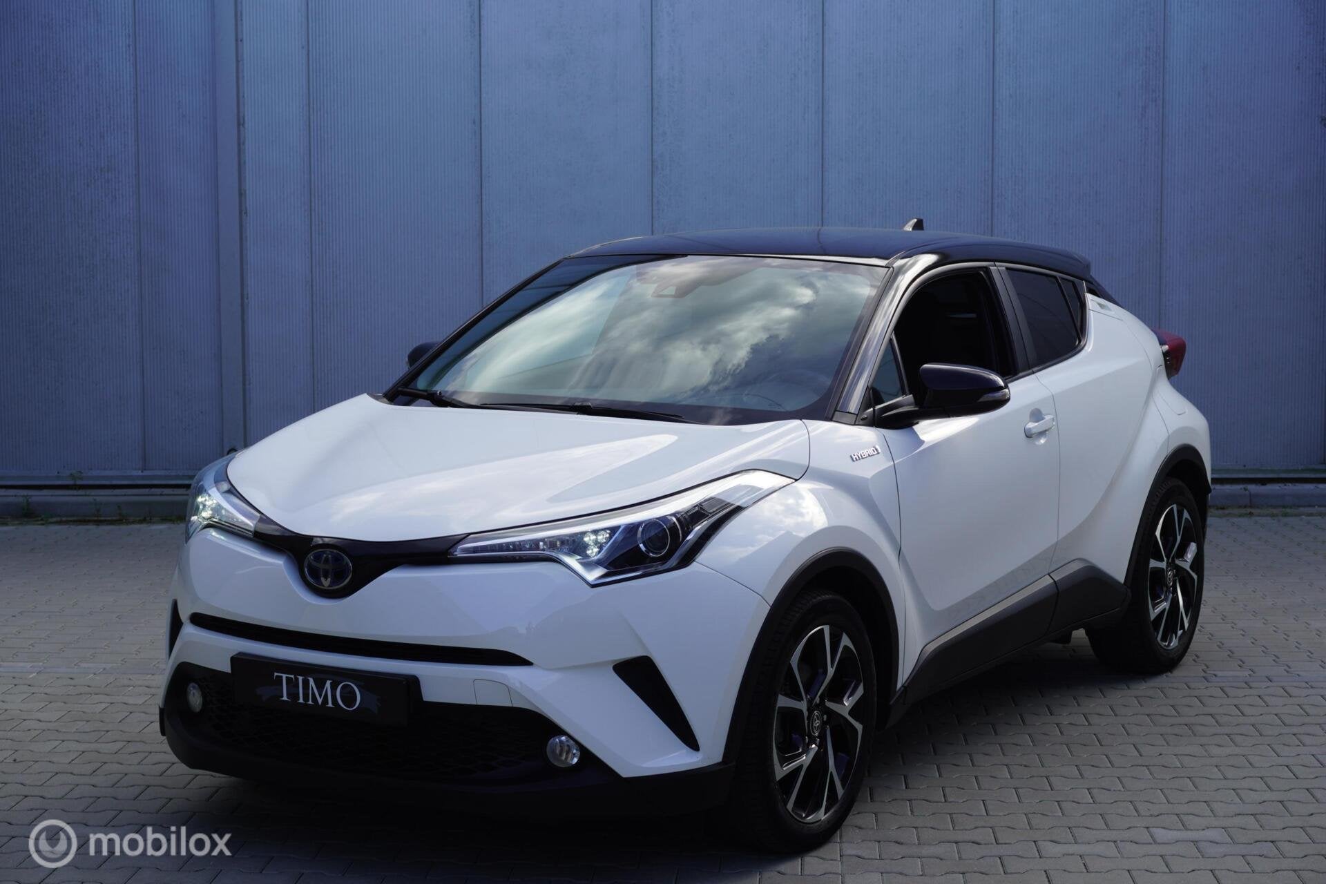 Toyota C-HR 1.8 Hybrid Dynamic 2019 72.403 KM, Auto's, Dealer onderhouden, Euro 6, 4 cilinders, 26 km/l