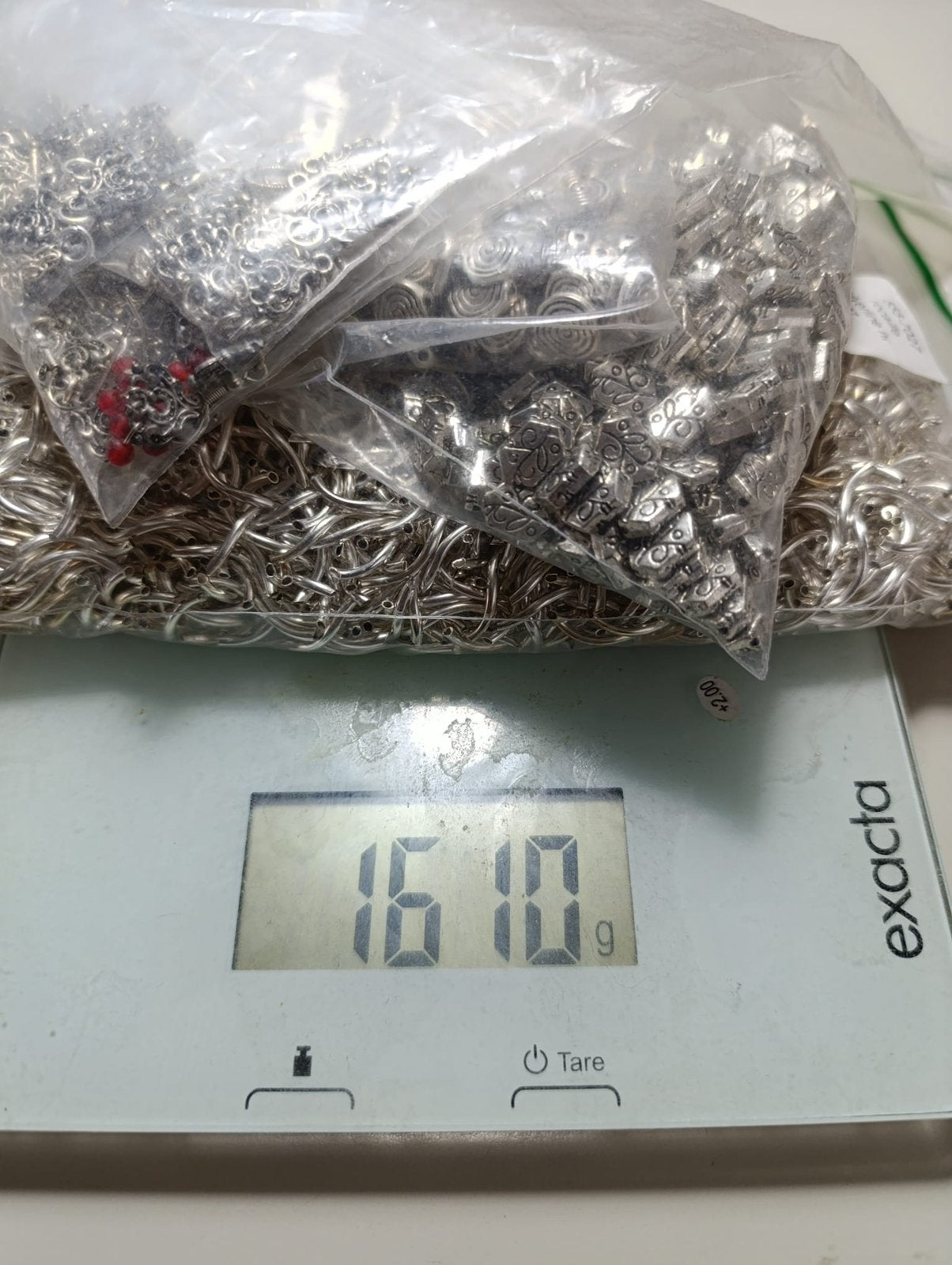 Metalen ornamenten, buisjes en tussen stukjes, Ophalen of Verzenden, Zo goed als nieuw, Kraal