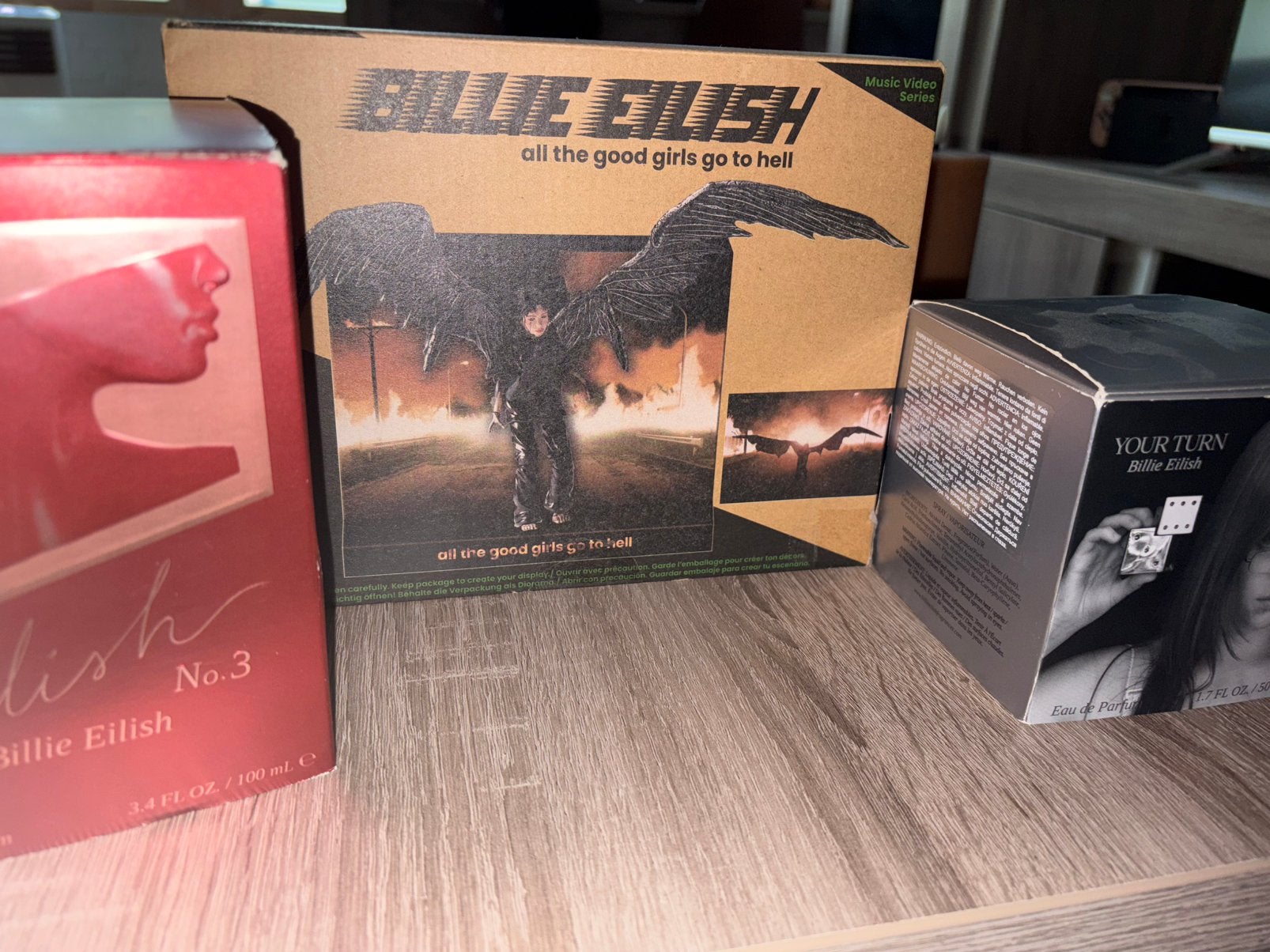 BILLIE EILISH PARFUM EN FIGURE, Verzenden, Nieuw, Parfumfles, Gevuld