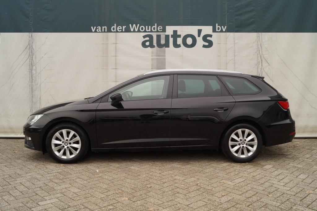 SEAT Leon ST 1.0 EcoTSI 115pk Style Business -PDC-NAVI-ECC-, Voorwielaandrijving, Stof, Gebruikt, Leon