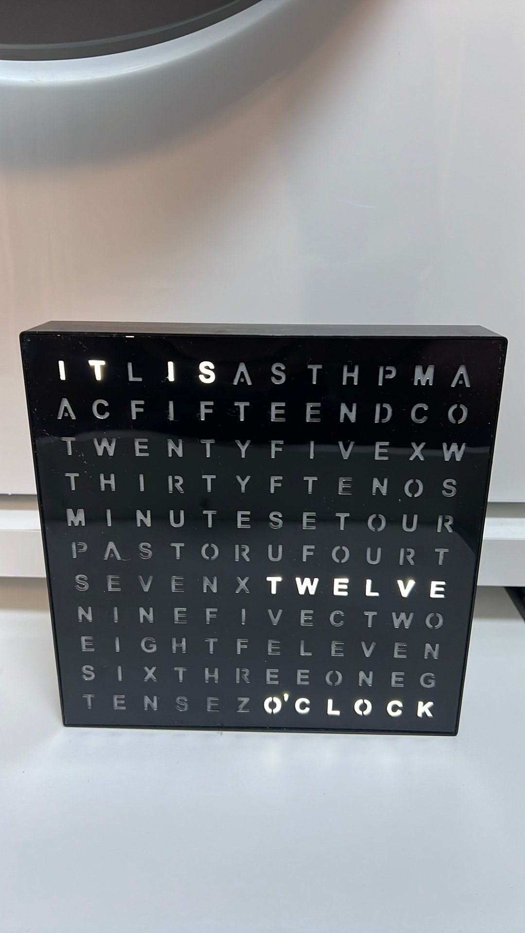 Woordklok, Ophalen of Verzenden, Zo goed als nieuw