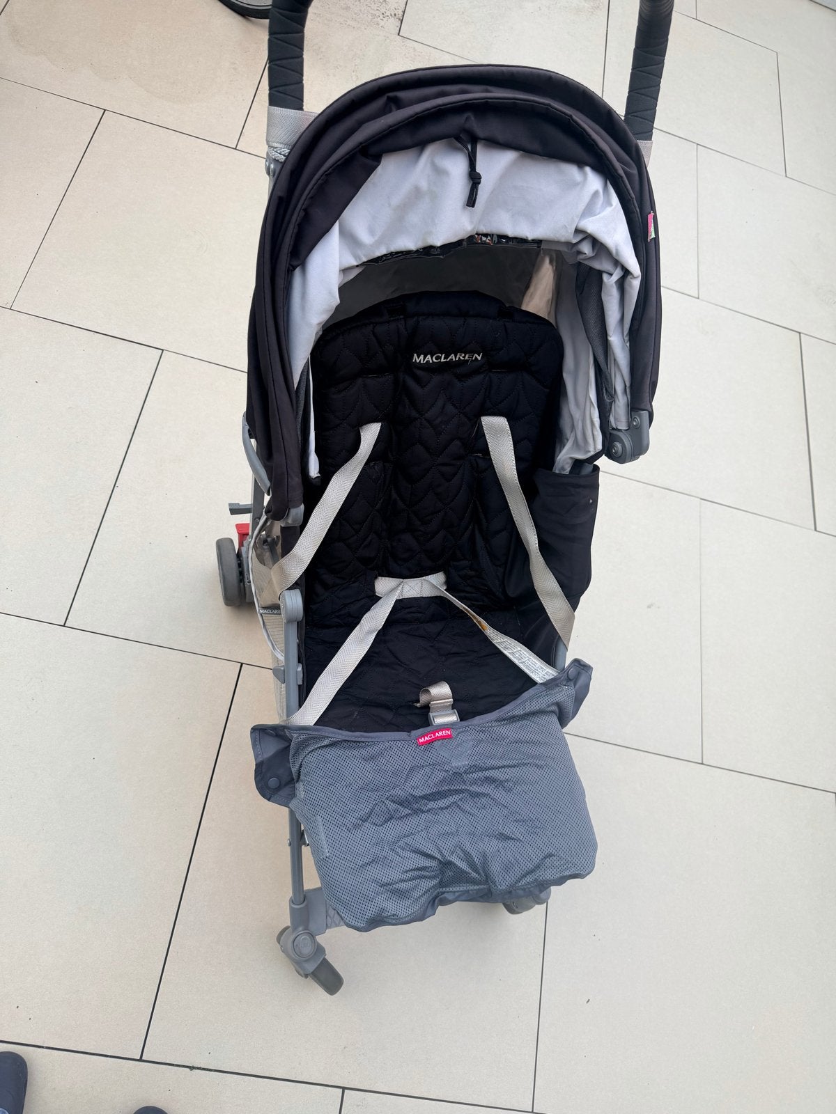 Maclaren Quest Buggy - Lichtgewicht en Comfortabel, Kinderen en Baby's, Kinderwagens en Combinaties, Ophalen, Gebruikt, Kinderwagen