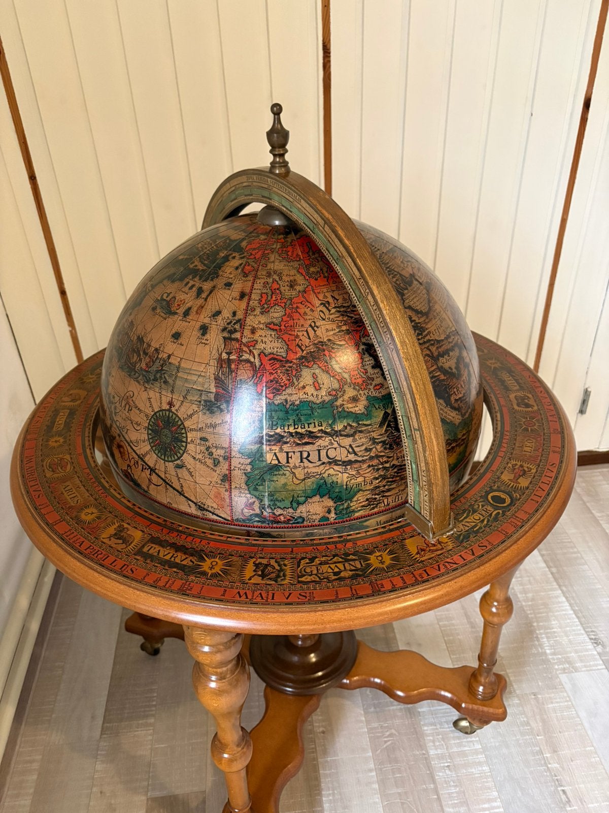 ANTIEKE bar globe drankglobe wereldbol globebar barglobe, Ophalen, Zo goed als nieuw