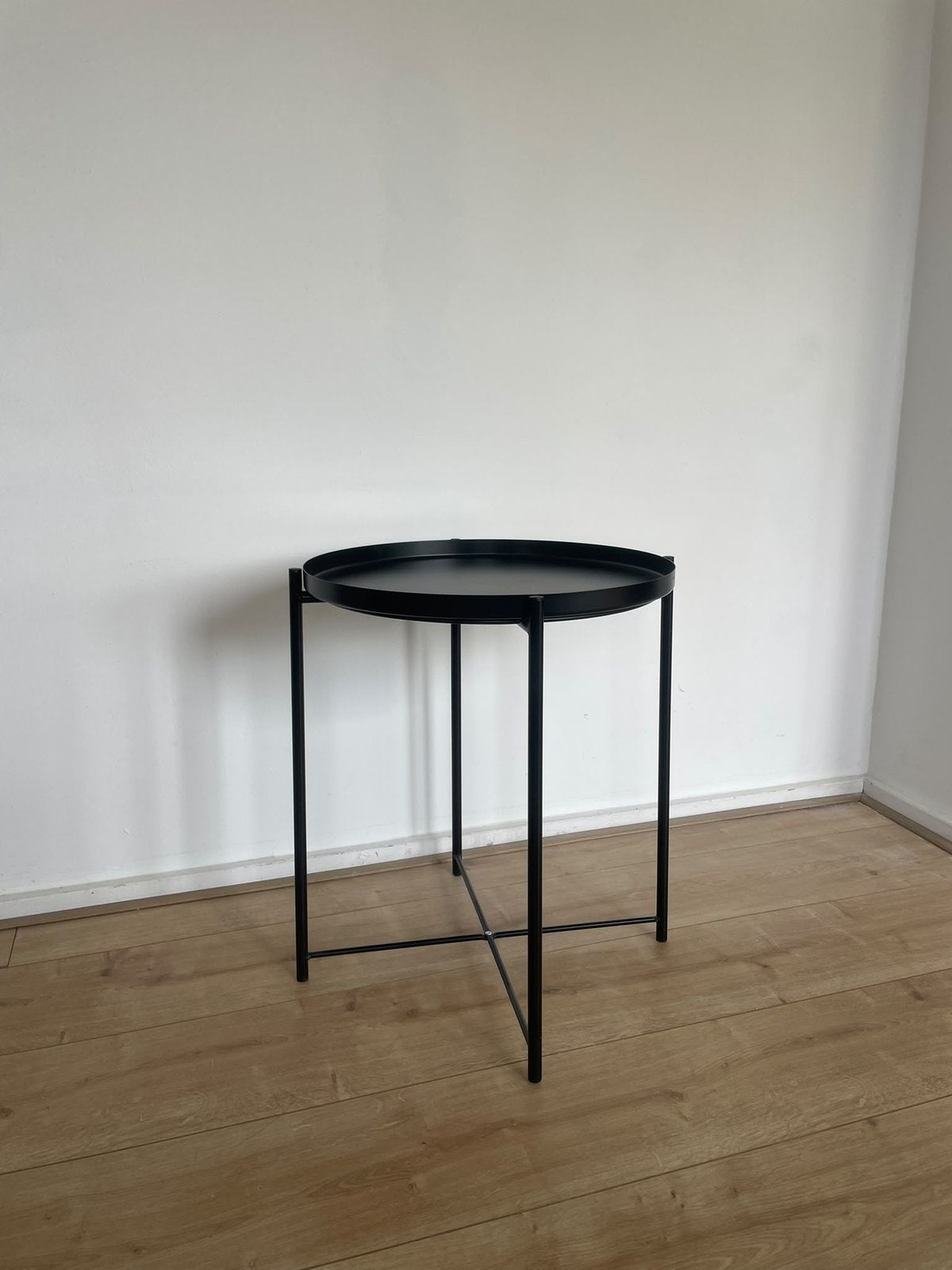 IKEA Gladom bijzettafel zwart, Minder dan 55 cm, Gebruikt, Metaal of Aluminium, Rond