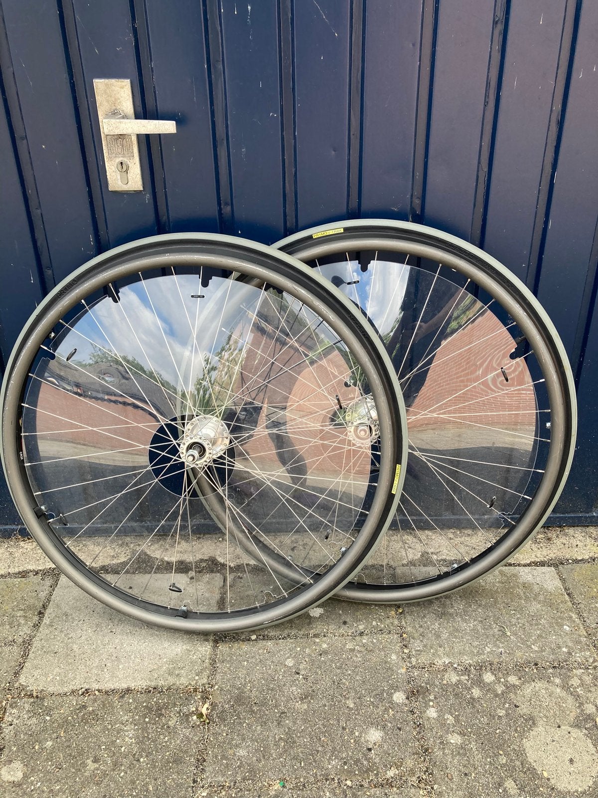 26inch rolstoel wielen Quickie, Ophalen, Zo goed als nieuw, Handbewogen rolstoel