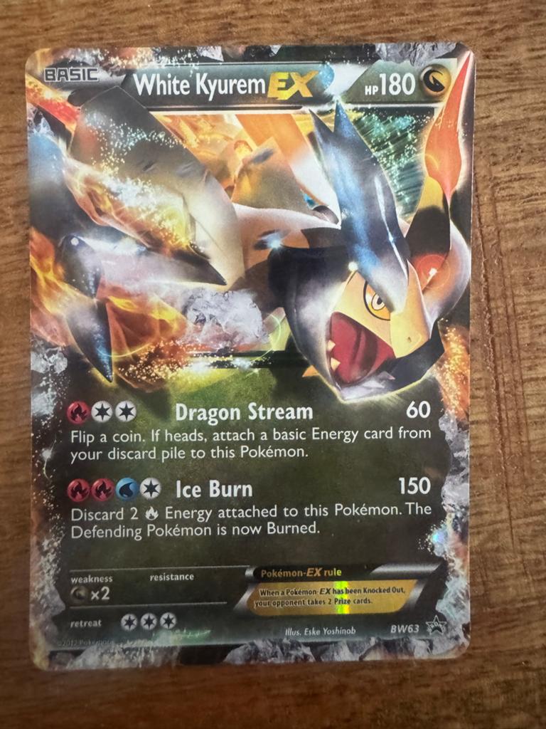 White Kyurem EX BW63 Pokémon kaart, Ophalen of Verzenden, Gebruikt, Losse kaart