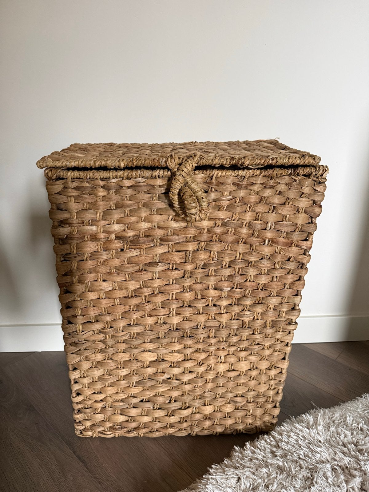 Nieuw! Rieten wasmand met 2 vakken, Ophalen, Nieuw