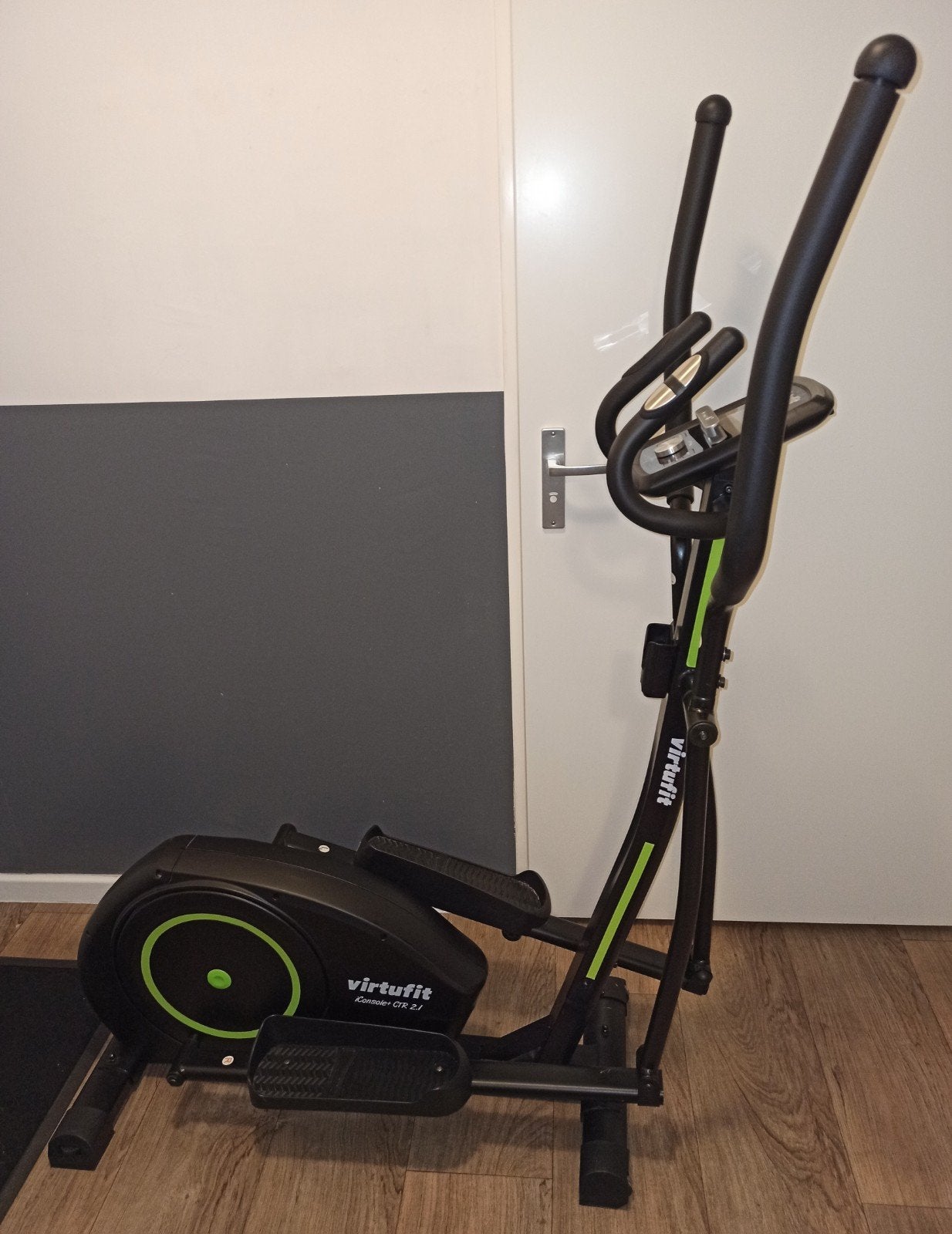 Crosstrainer Virtuft Ctr 2.1i iConsole Kinomap App, Ophalen, Zo goed als nieuw, Crosstrainer