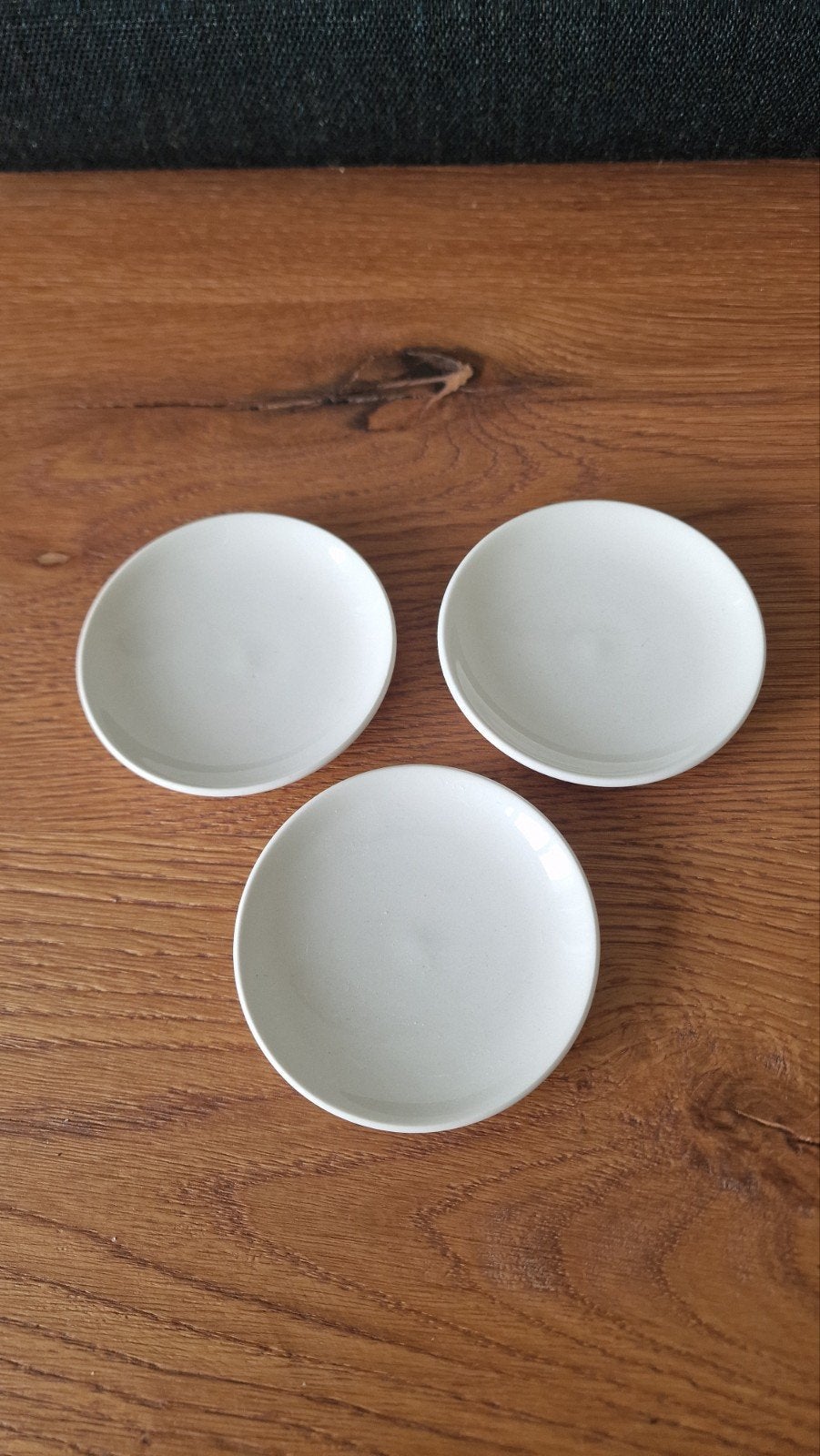 TRADITIONAL Plain Bonbonbordjes 8 cm queens ware, Huis en Inrichting, Keuken | Servies, Overige typen, Ophalen of Verzenden, Zo goed als nieuw