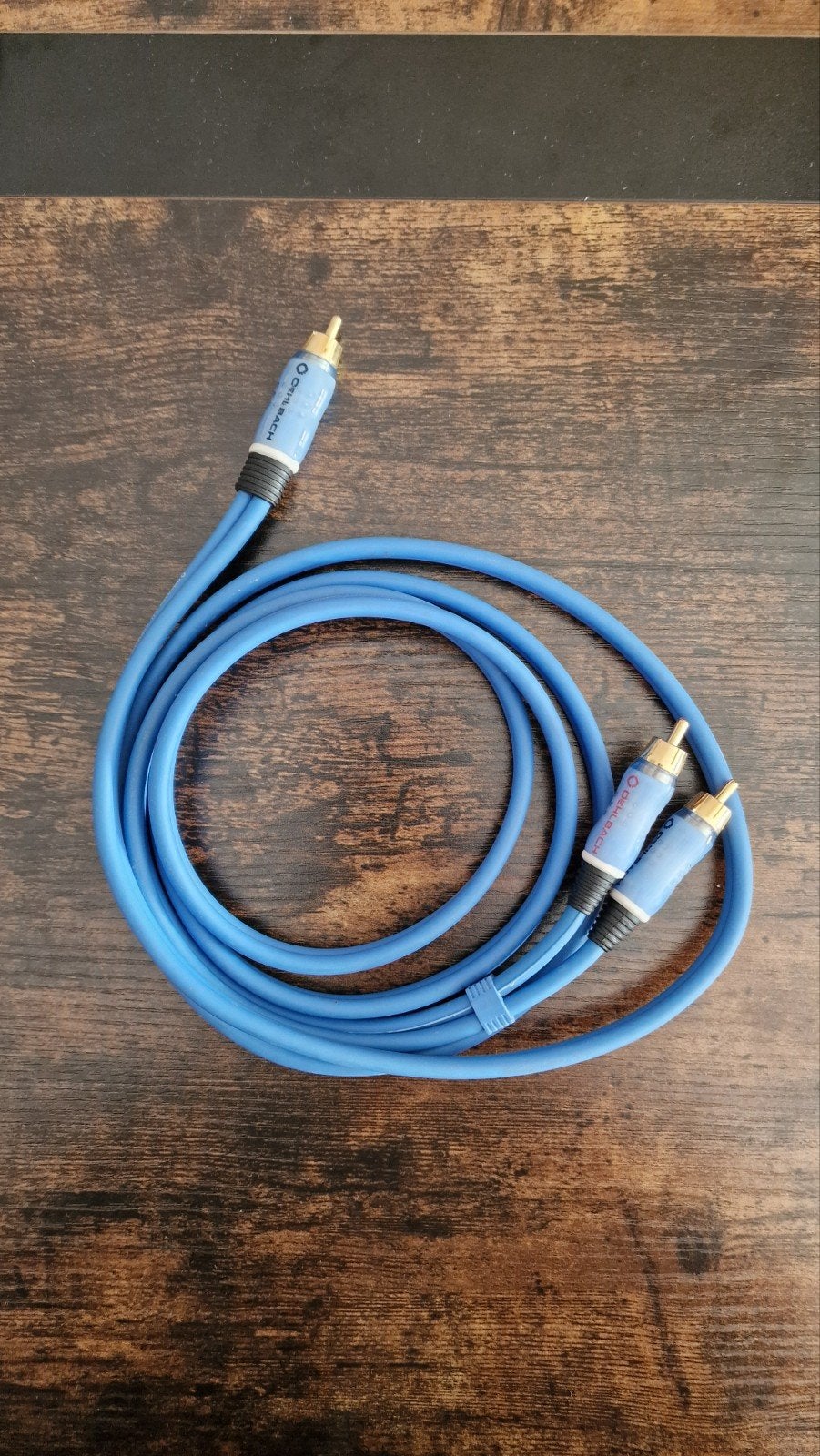 Oehlbach BOOOM! subwoofer Y-kabel 2m blauw, Ophalen of Verzenden, Zo goed als nieuw, 2 tot 5 meter, Interlink-kabel
