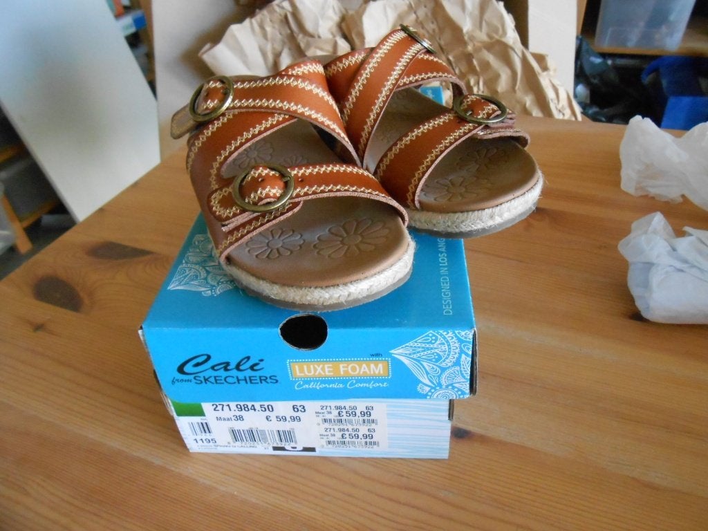 A12 Skechers cali dames slippers / sandalen maat 38, Kleding | Dames, Schoenen, Slippers, Skechers, Bruin, Ophalen of Verzenden