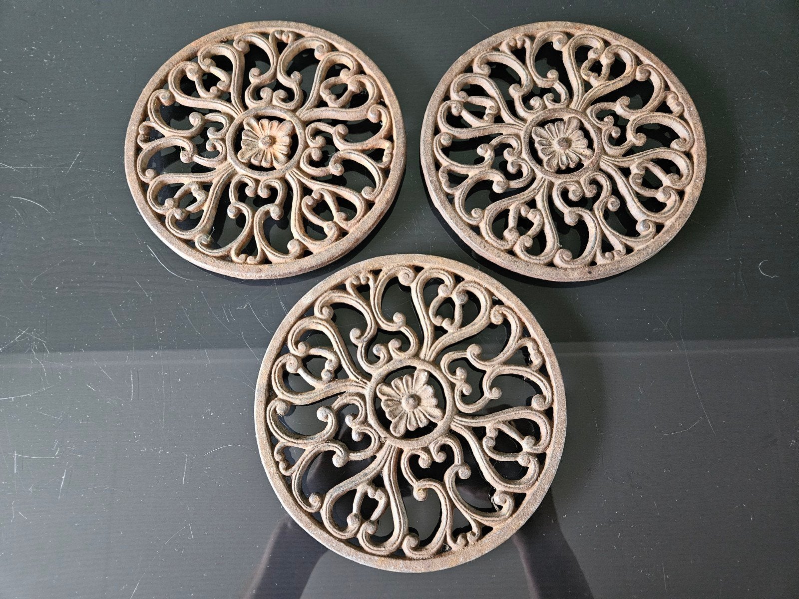 Set van 3 gietijzeren onderzetters, vintage, Ophalen of Verzenden