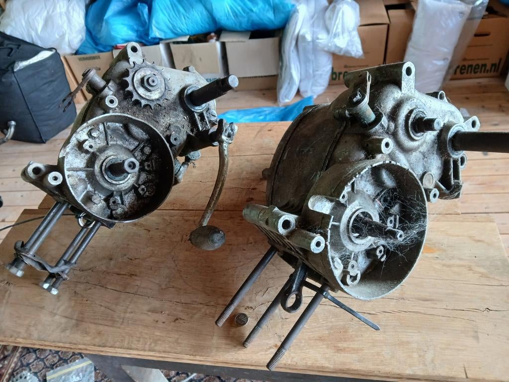 2 Kreidler 3-bak blokjes, Fietsen en Brommers, Ophalen of Verzenden, Kreidler, 2 stuks, 3 bak