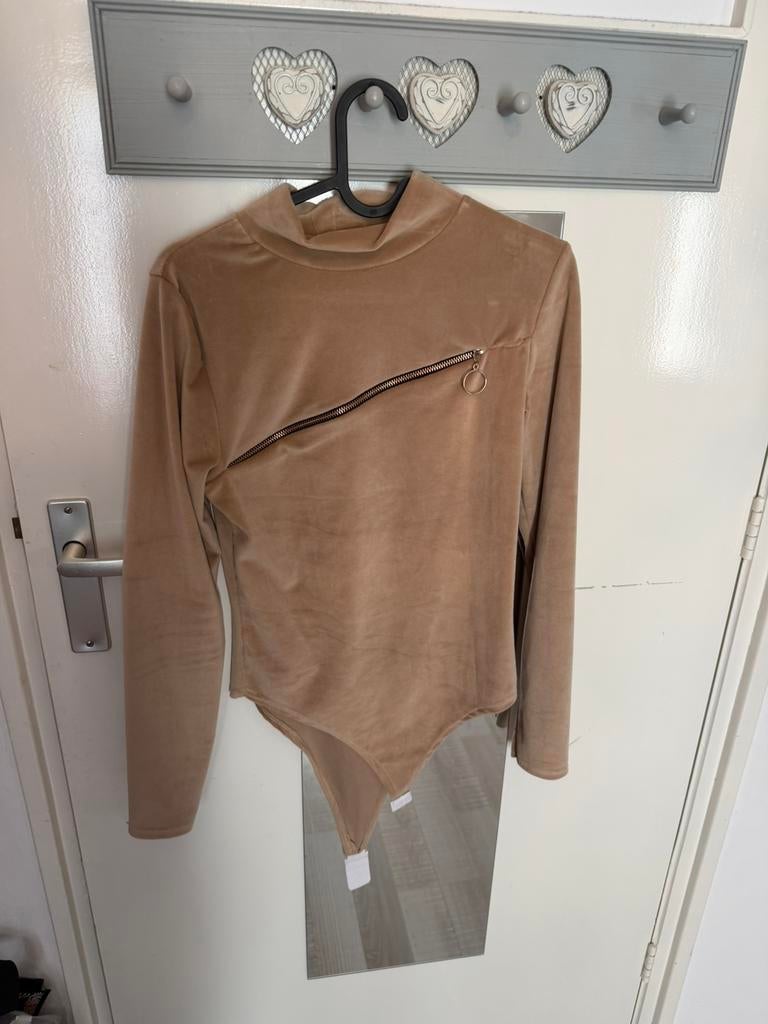 Body maat M, Kleding | Dames, Ophalen of Verzenden, Zo goed als nieuw, Zwart, Zonder mouw