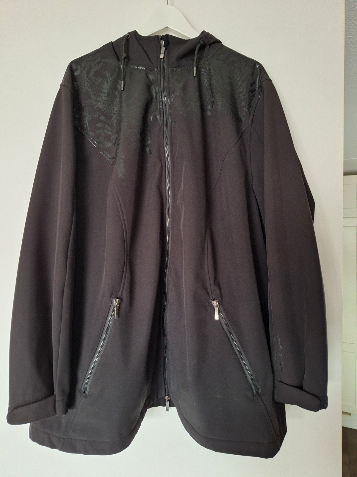 Softshell jas maat 50-52, Ophalen of Verzenden, Zo goed als nieuw, Zwart, Jas of Mantel