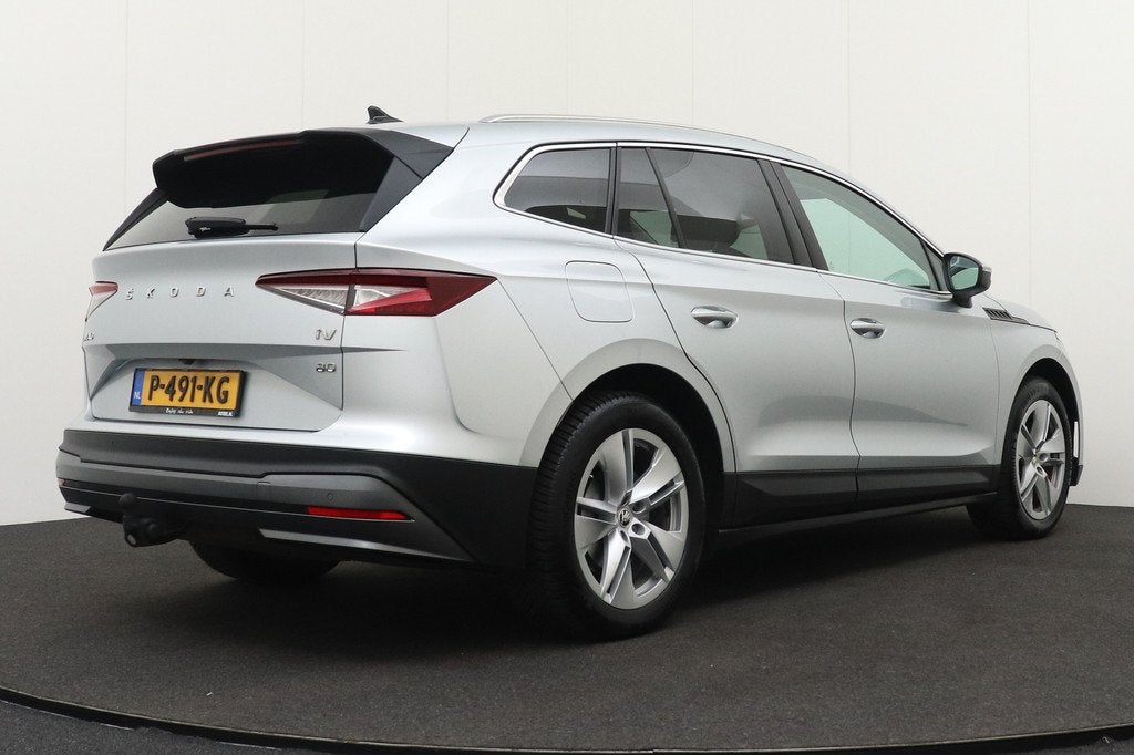 Skoda Enyaq iV Business+ 80 (92%SOH) Elek.Trekhaak Camera Ca, Auto's, Skoda, Automaat, Achterwielaandrijving, Gebruikt, Zwart