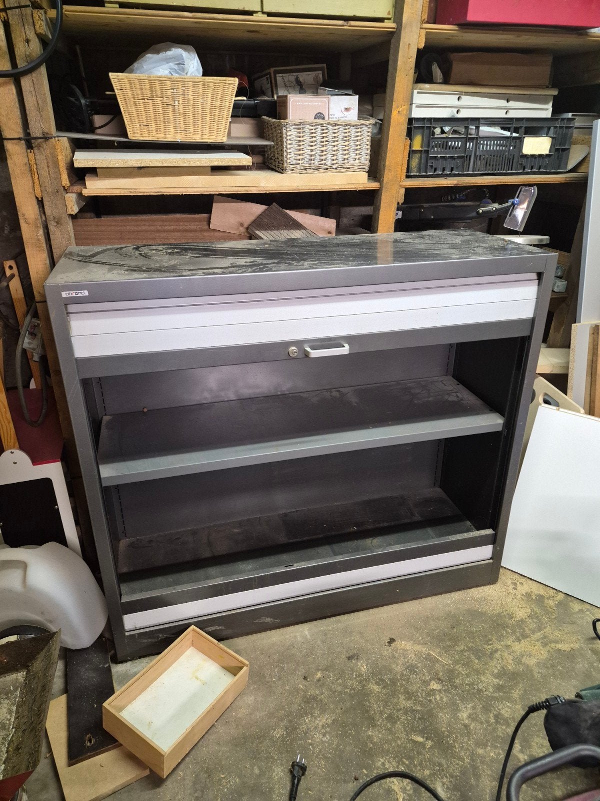 Metalen roldeurkast met slot - Gebruikt excl sleutel, Ophalen, Gebruikt, 100 tot 150 cm, 50 tot 100 cm