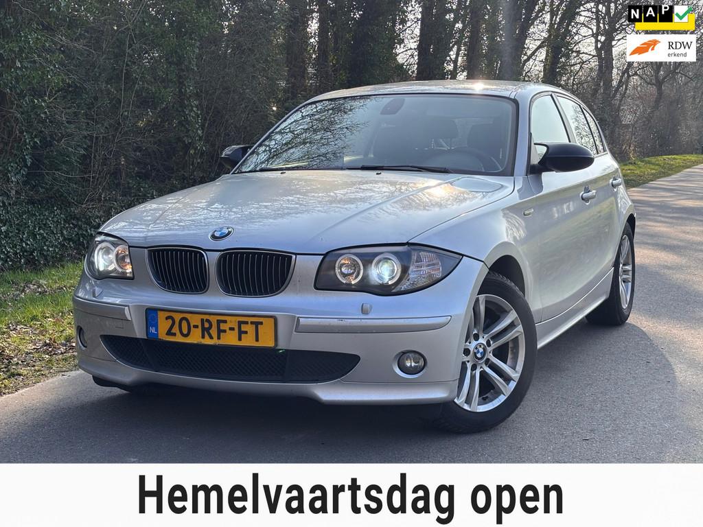 BMW 1-serie 116i High Executive | Airco + Cruise |, Auto's, 1596 cc, Gebruikt, 4 cilinders, 635 kg