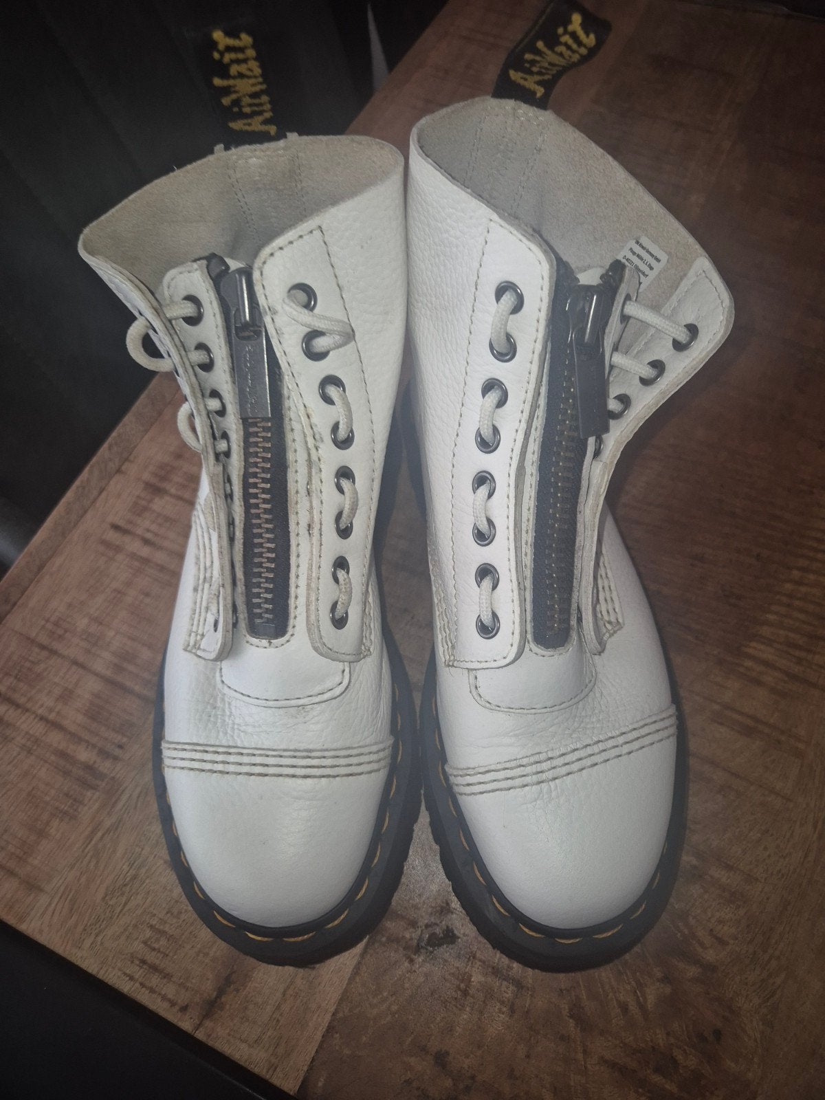 Dr. Martens Sinclair Laarzen Wit - Zo goed als nieuw Maat 39, Kleding | Dames, Schoenen, Ophalen, Wit, Lage of Enkellaarzen, Dr. Martens