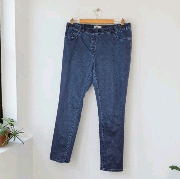 LES COPINES donkerblauwe spijkertregging maat 46, LES COPINES, Overige jeansmaten, Zo goed als nieuw, Verzenden