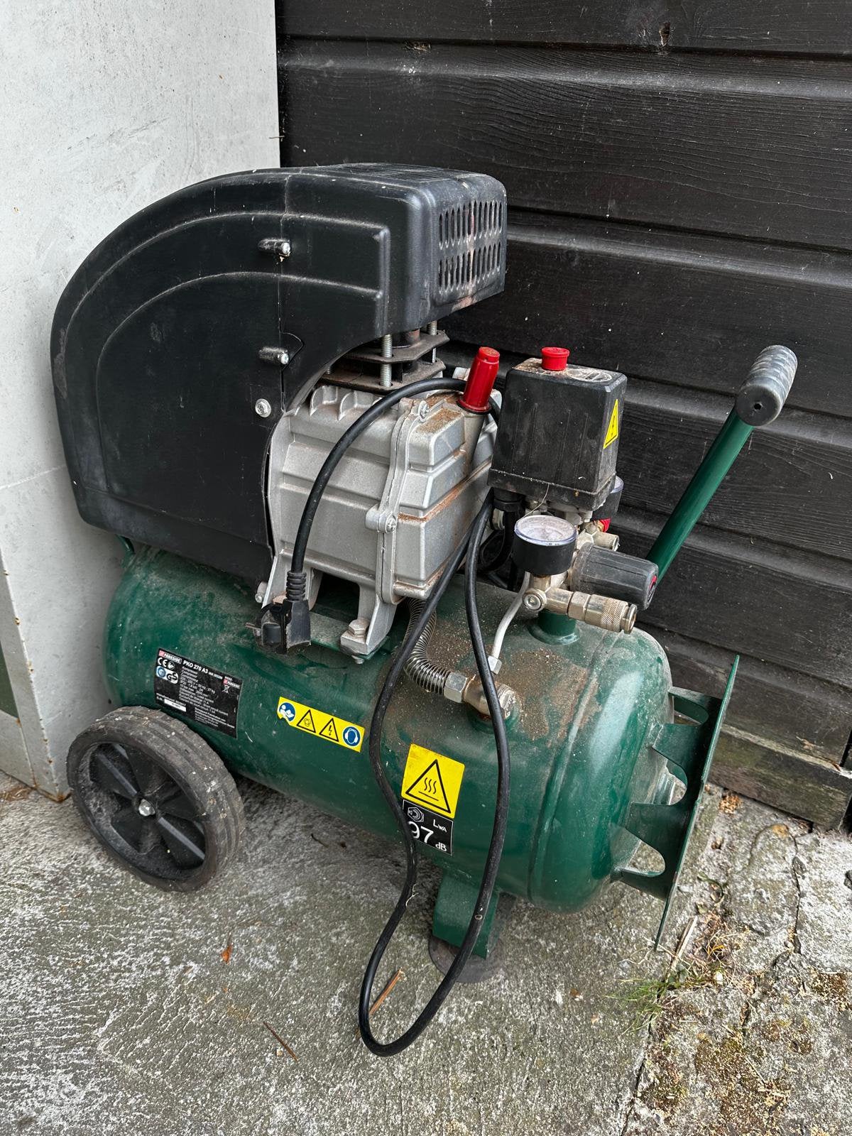 Parkside compressor - niet werkend, Minder dan 25 liter, Ophalen, Gebruikt, Minder dan 200 liter/min