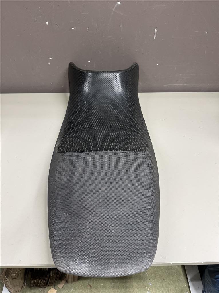 2001-2016 Suzuki GS 500 zadel - zit, Ophalen of Verzenden, Zo goed als nieuw