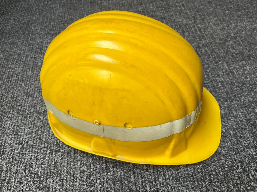 Bouwhelm geel, Ophalen, Gebruikt