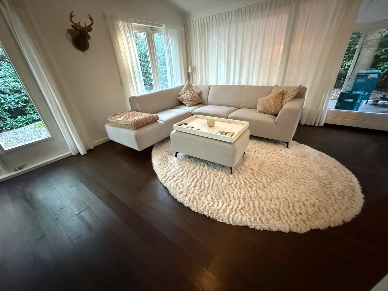 Comfortabele Hoekbank met hocker/salontafel, Huis en Inrichting, Ophalen, 250 tot 300 cm, Hoekbank, Zo goed als nieuw