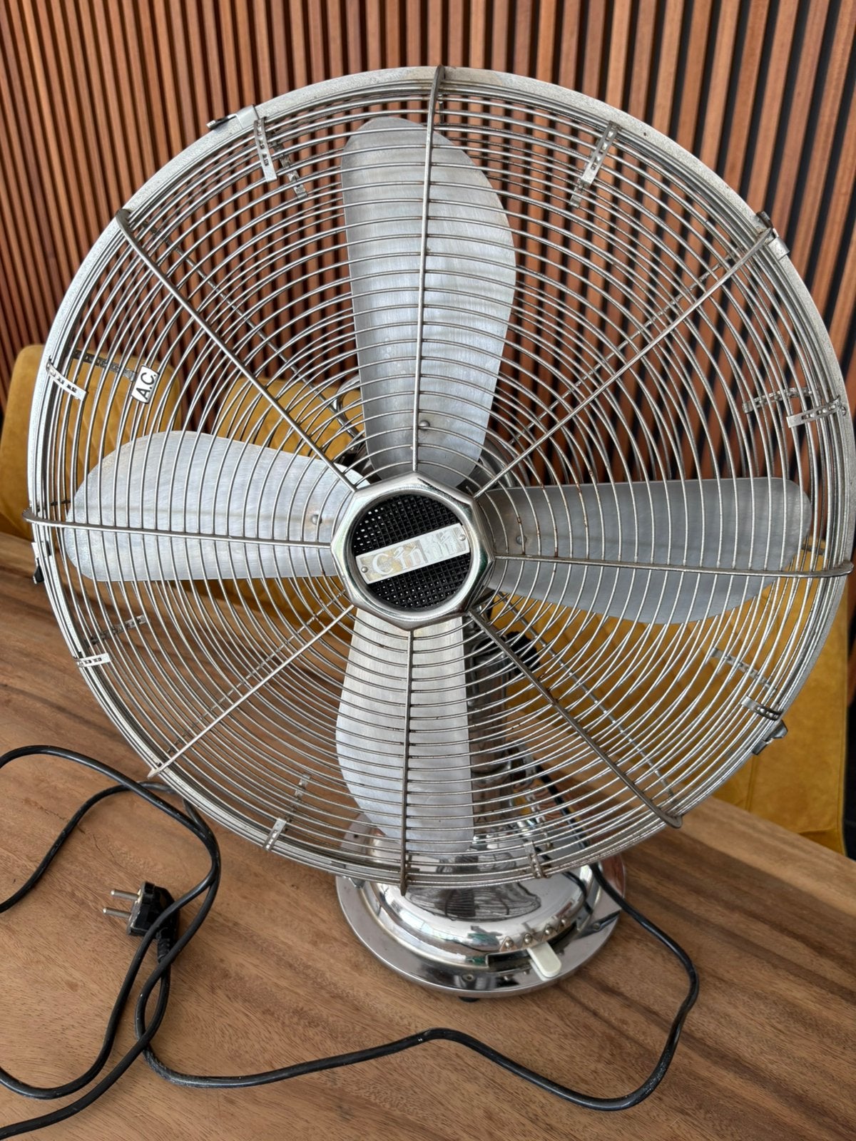 Grote Cinni Tafelventilator - Vintage Stijl, Witgoed en Apparatuur, Ventilatoren, Ophalen of Verzenden, Gebruikt, Tafelventilator