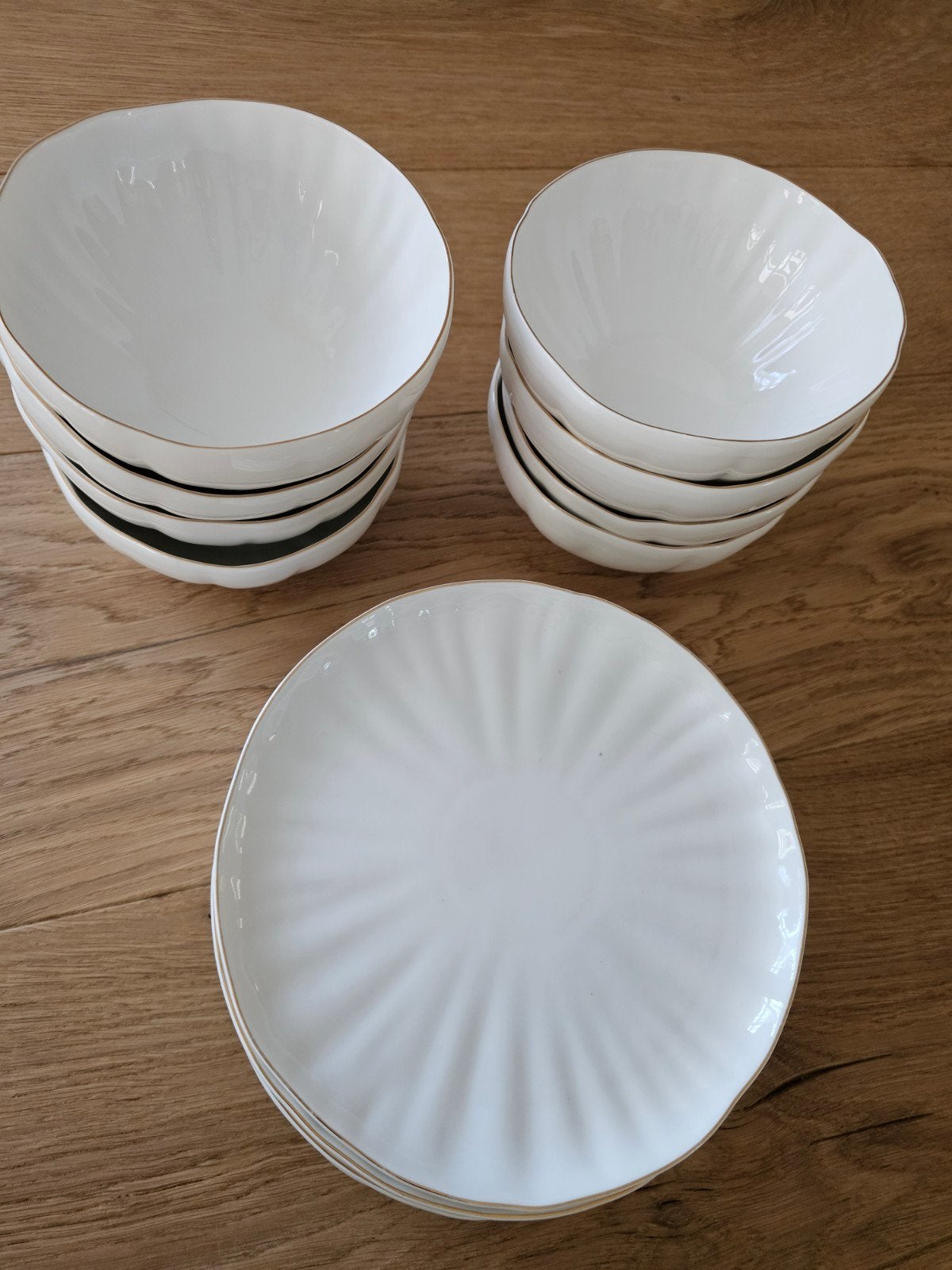 Westwing Collection Porseleinen Servies met Gouden Rand, Huis en Inrichting, Keuken | Servies, Ophalen, Overige merken, Zo goed als nieuw