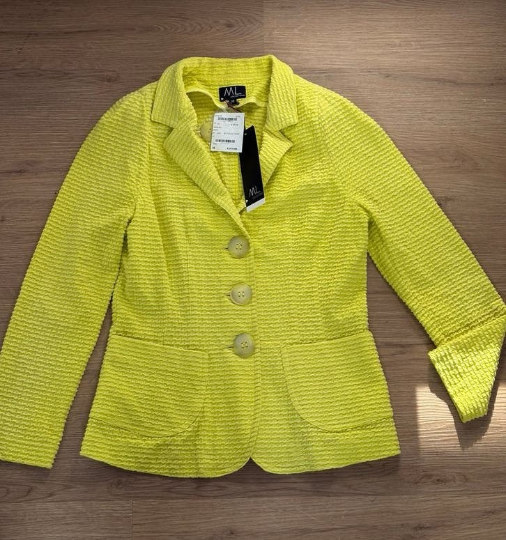 ML Collections jasje mt 38 valt iets kleiner, Kleding | Dames, Verzenden, Geel, Nieuw, Jasje