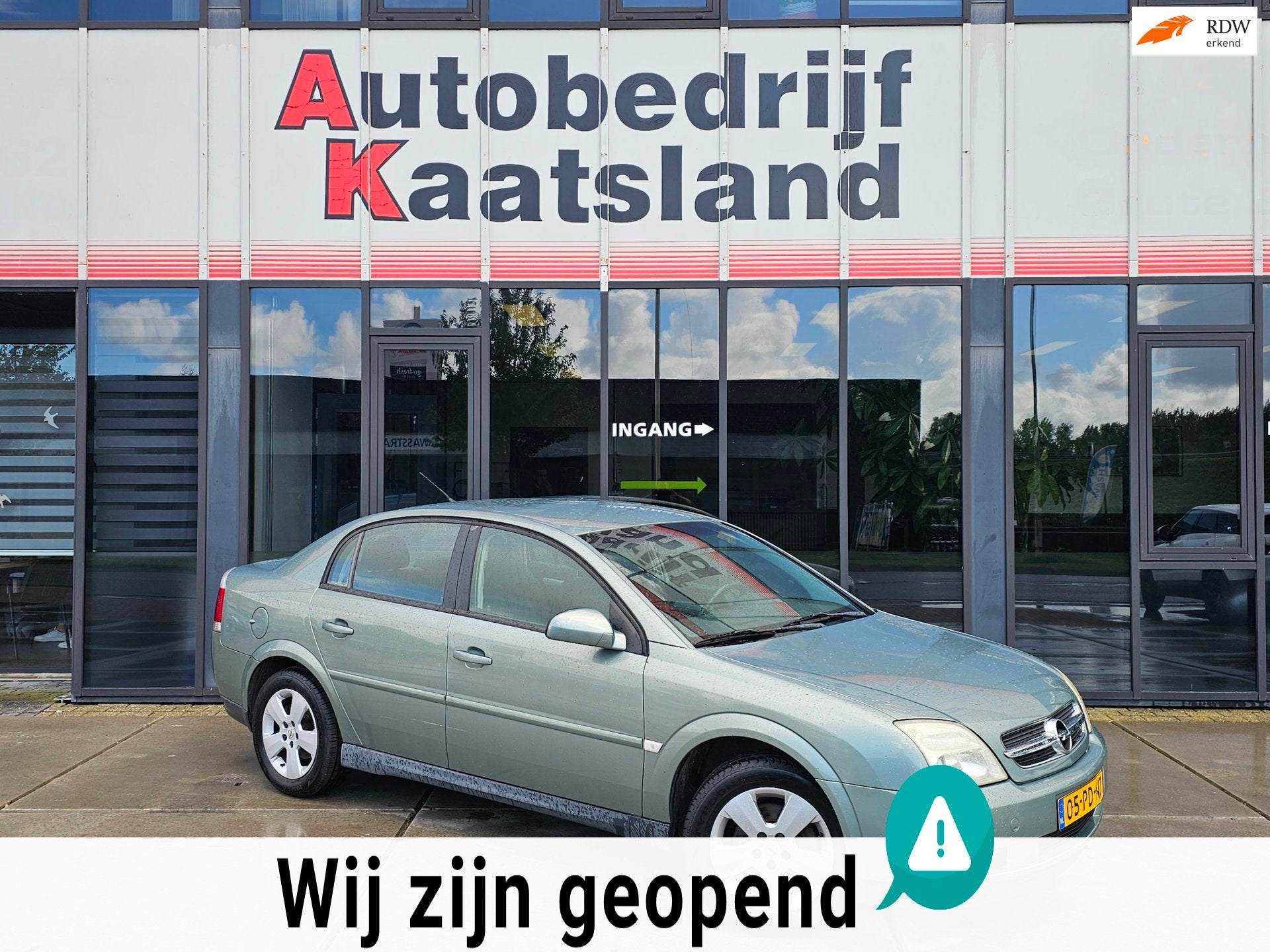 Opel Vectra 1.8-16V Comfort - Airco - Electr Ramen -, Auto's, Stof, Gebruikt, Zwart, 4 cilinders