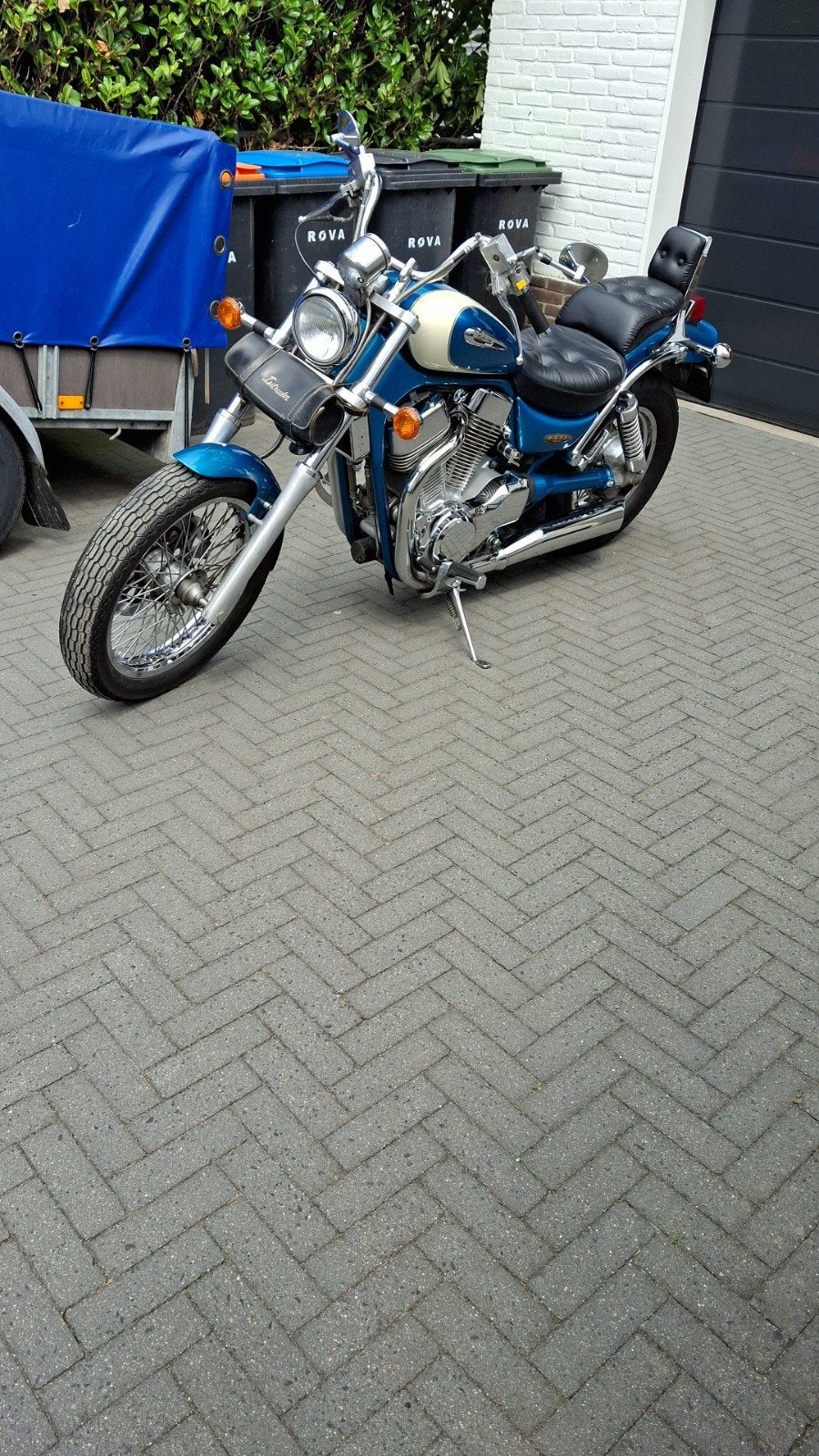 Te koop Suzuki  Intruder, Motoren, 2 cilinders, Chopper, 1400 cc, Gebruikt