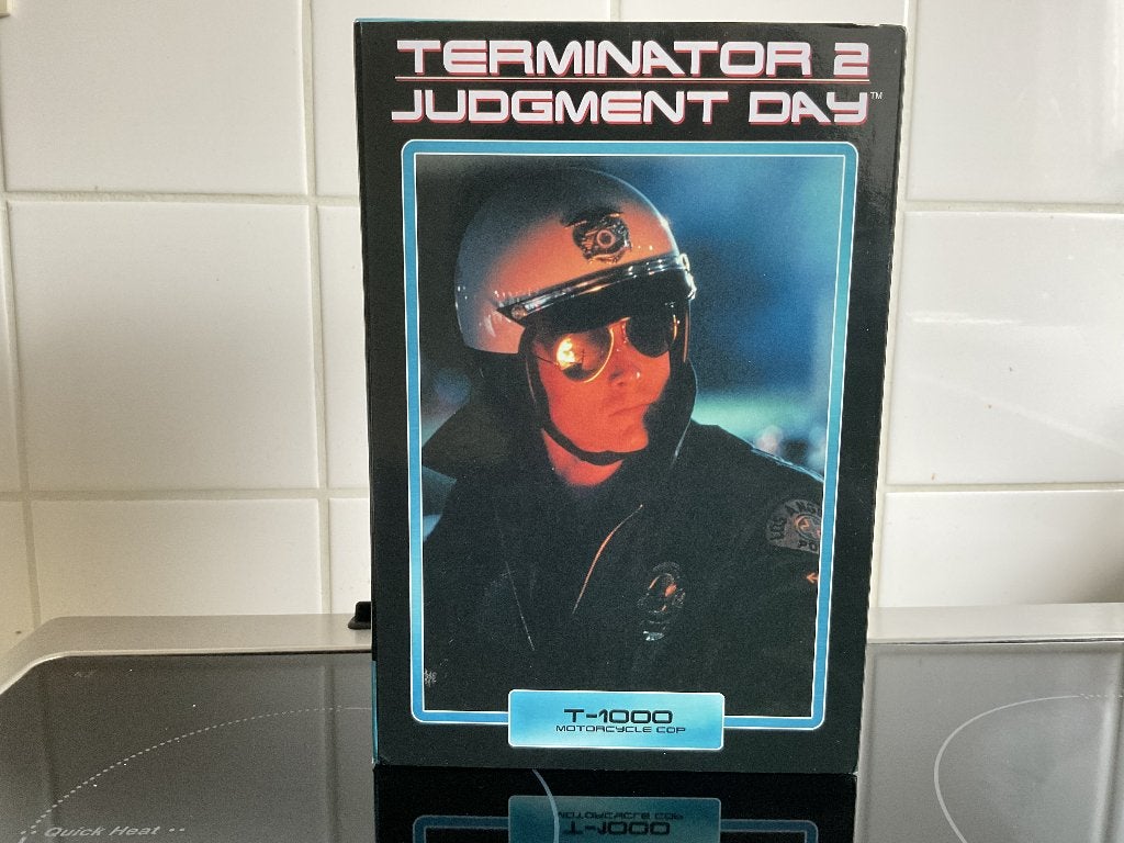 Neca terminator 2 Ultimate T1000 motorcycle cop, Ophalen, Foto of Kaart