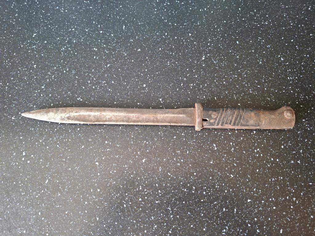 Ww2 wo2 Duitse schuurvondst mauser k98 bajonet, Verzamelen, Militaria | Tweede Wereldoorlog, Ophalen of Verzenden, Duitsland, Mes of Dolk