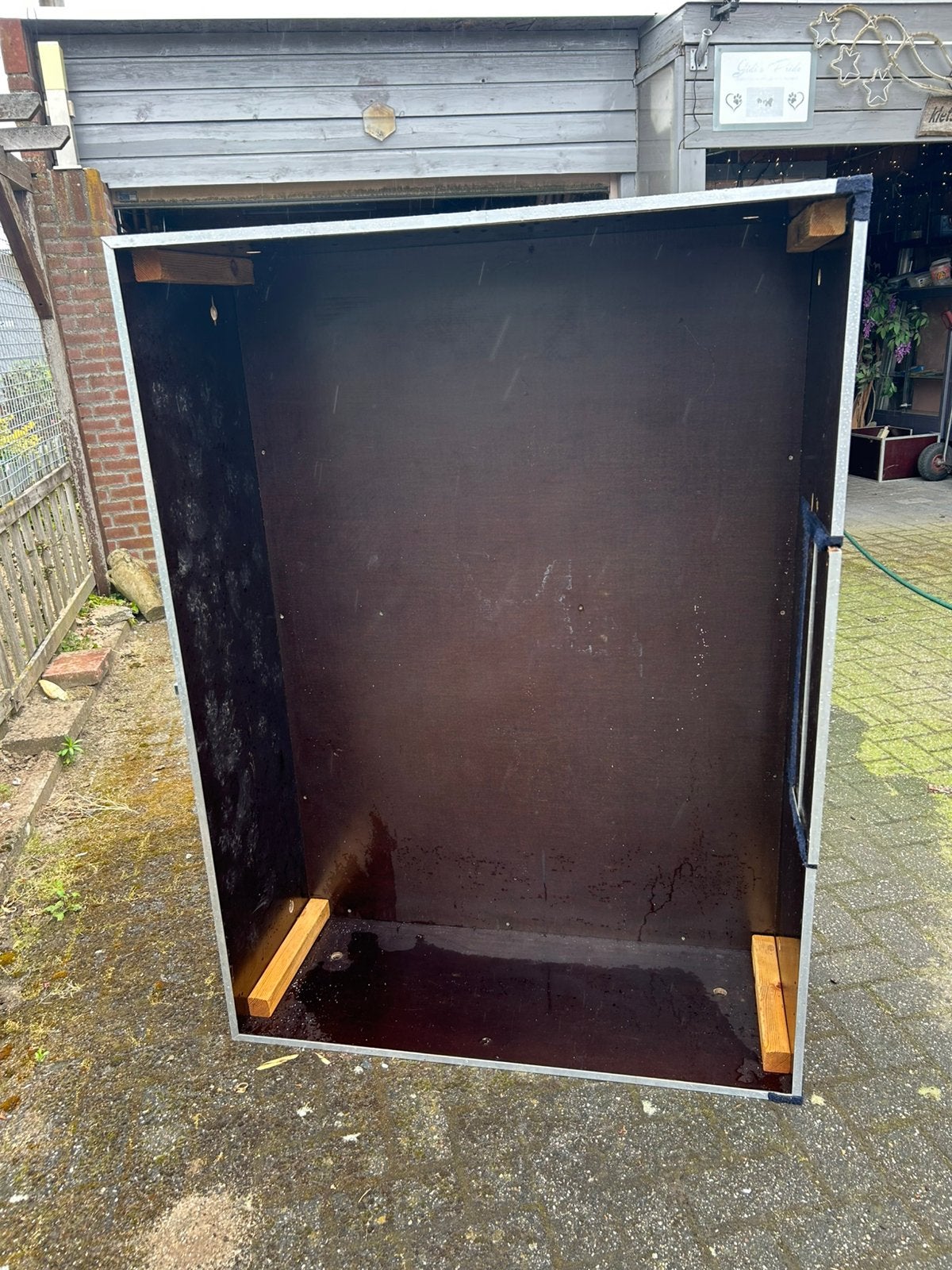 Werpkist, Ophalen, Zo goed als nieuw