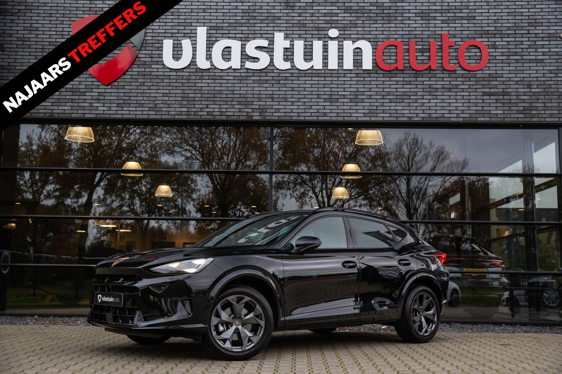 CUPRA Formentor 1.5 eTSI Business Edition Plus , Adap. cruis, Auto's, 15 km/l, Zwart, 4 cilinders, Leder en Stof