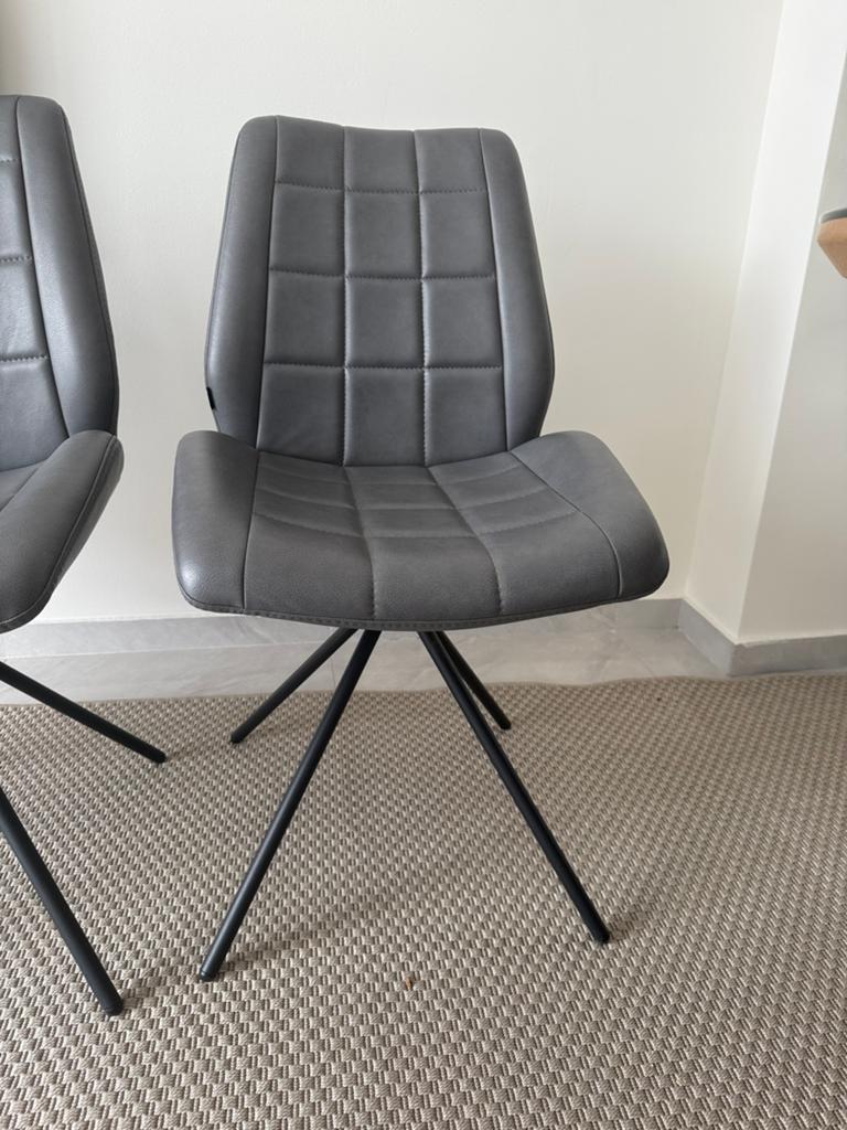 Goossens stoelen - 3 stuks - Zo goed als nieuw, Huis en Inrichting, Stoelen, Ophalen, Zo goed als nieuw, Vier, Metaal