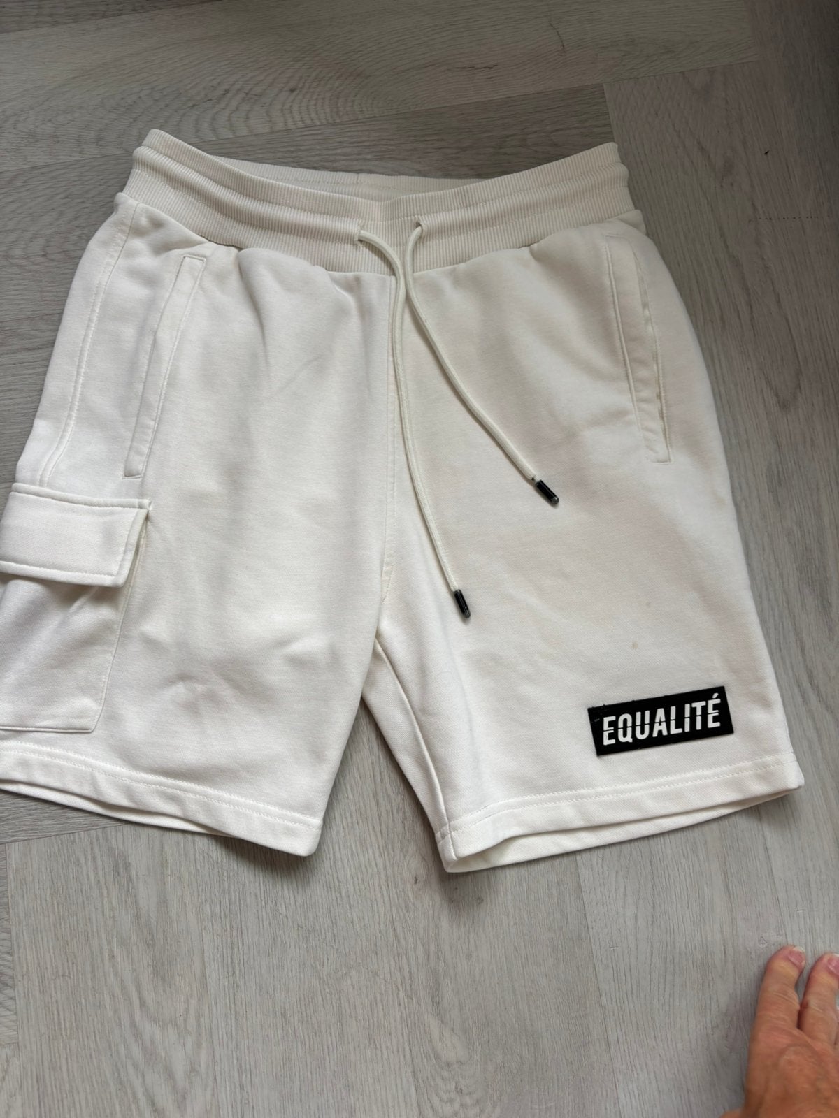 Leuke short van Equalite mt M, Ophalen of Verzenden, Gedragen, Maat 48/50 (M), Beige