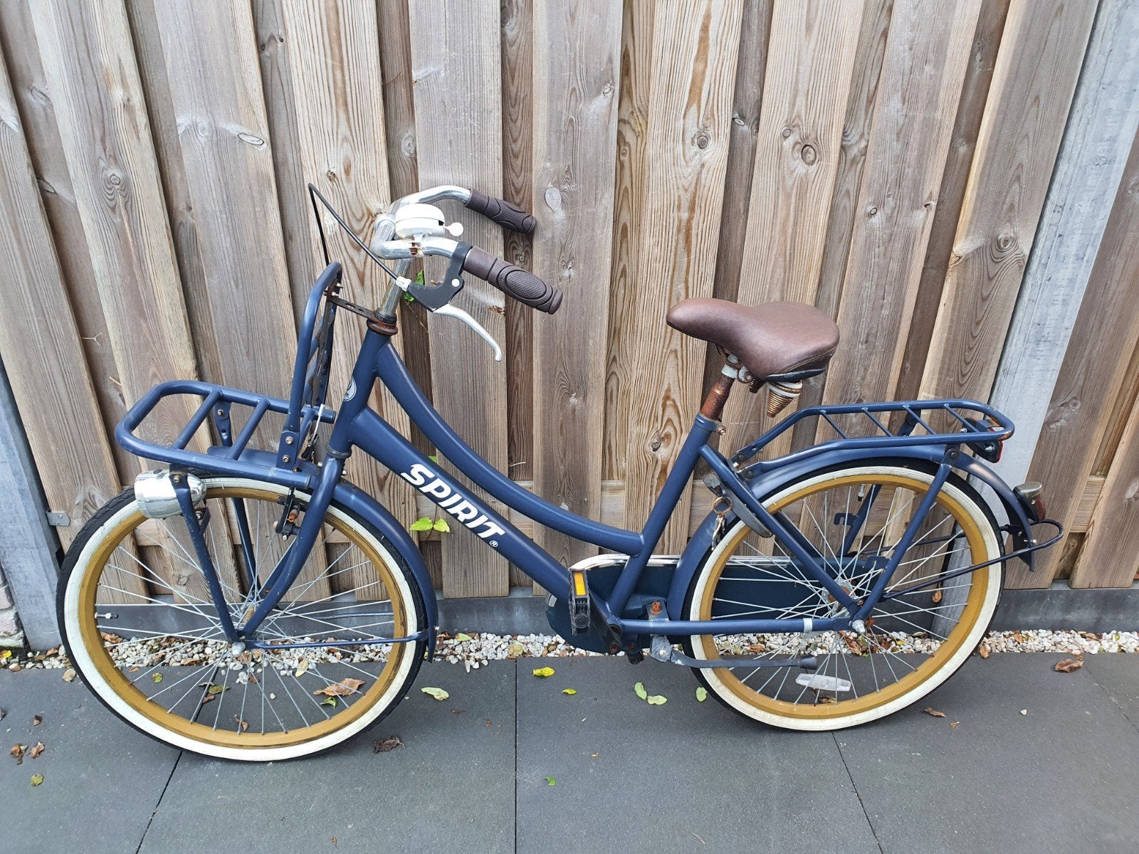Spirit 24 inch Meisjesfiets Transporter, Ophalen, Terugtraprem, Handrem, Spirit