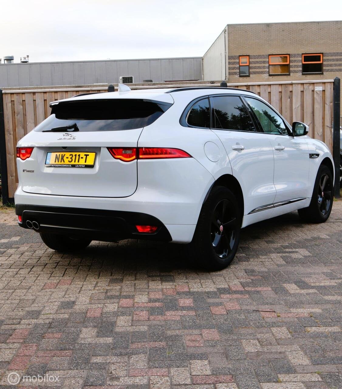 Foto 5 van Jaguar F-Pace 2.0 R-Sport AWD 20d