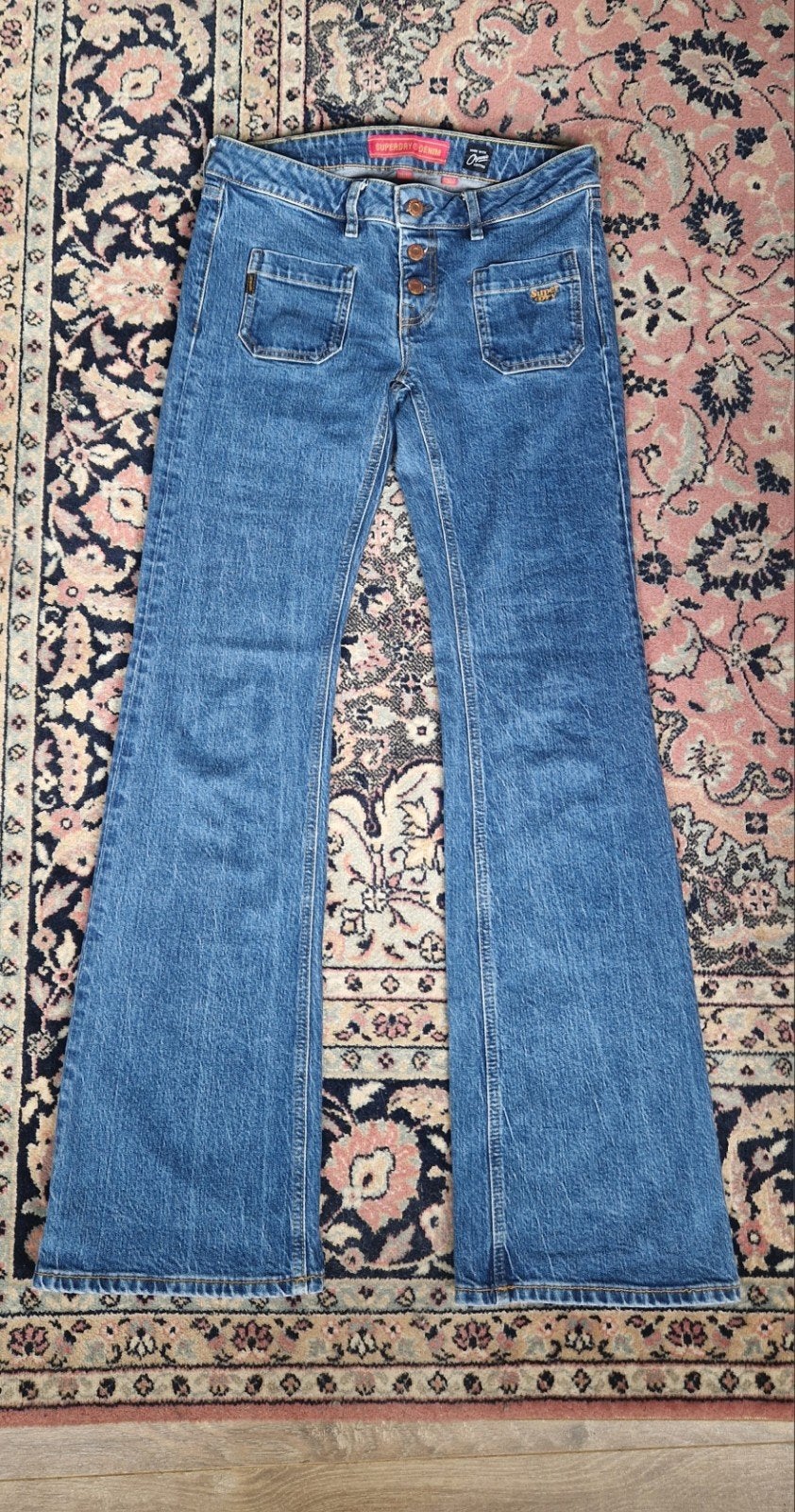 Superdry Lowwaisted Flared Jeans - Maat 26/32, Kleding | Dames, Broeken en Pantalons, Ophalen of Verzenden, Maat 34 (XS) of kleiner