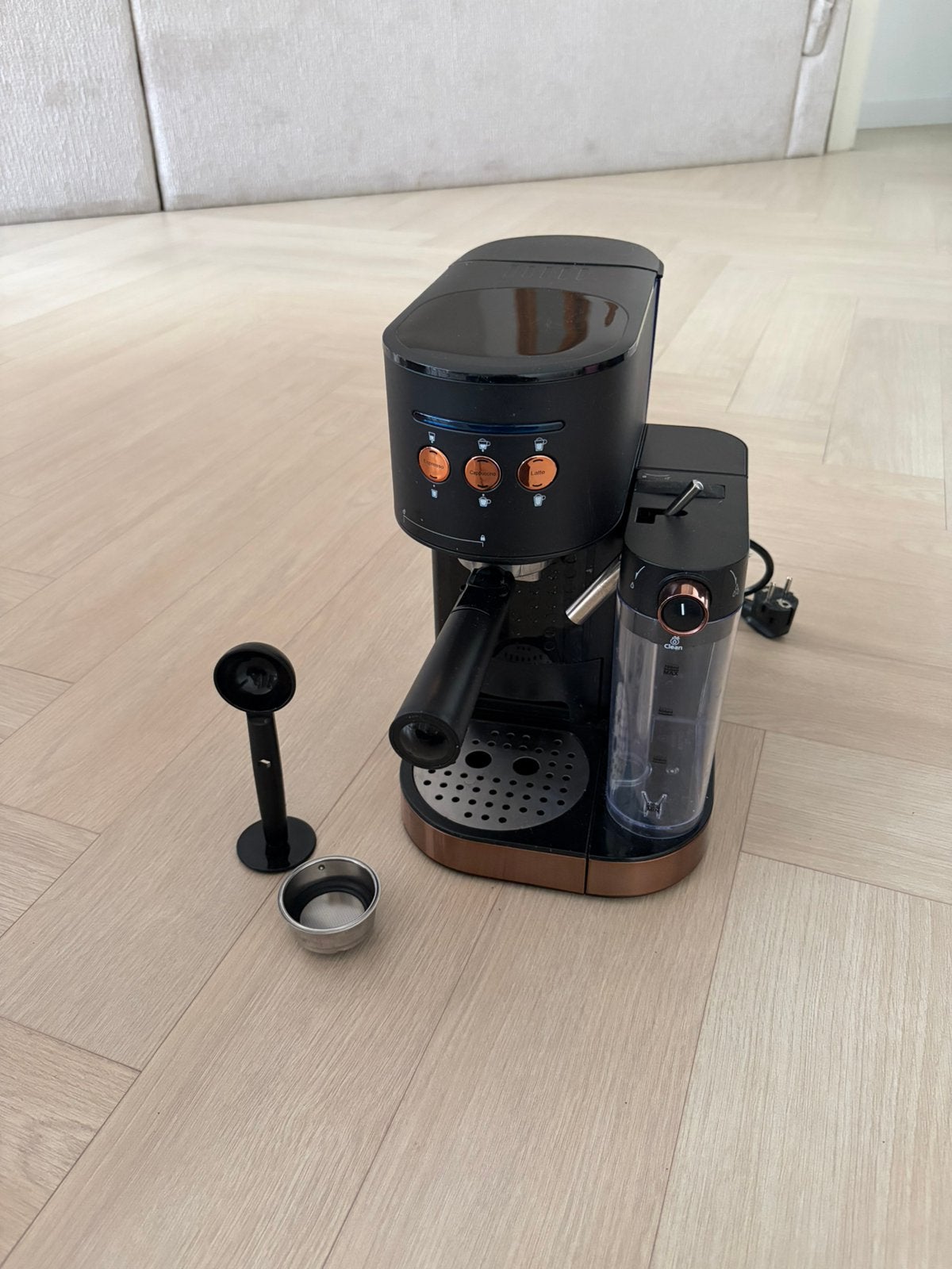 BluMill Piston Koffiemachine – Espresso, Cappuccino en latte, Ophalen of Verzenden, Zo goed als nieuw