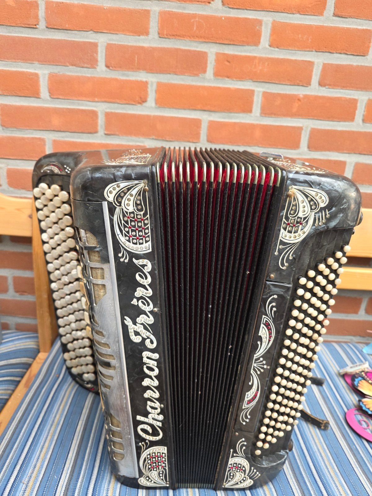 Charron freres 120 bas knopaccordeon (opknapper), Ophalen, Gebruikt, 120-bas, Overige merken