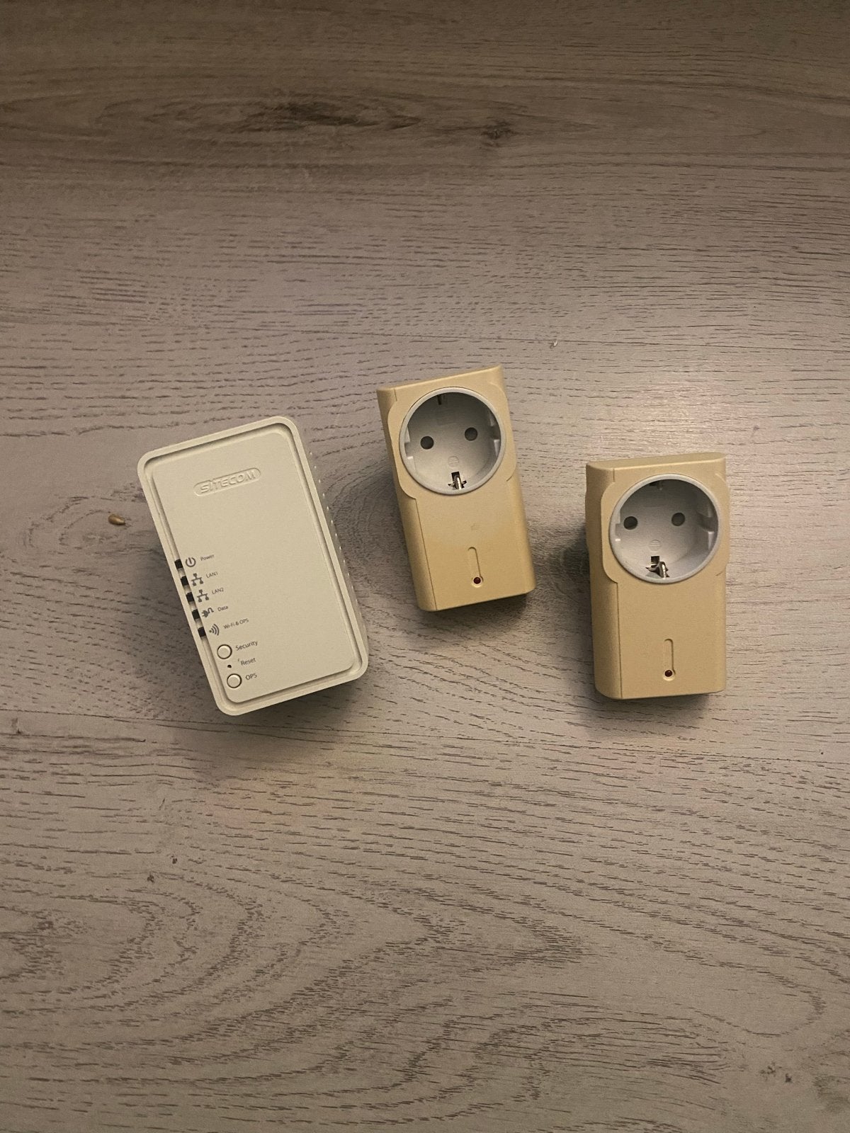 Sitecom Wi-Fi Repeater met 2 Powerline Adapters, Ophalen of Verzenden, Gebruikt