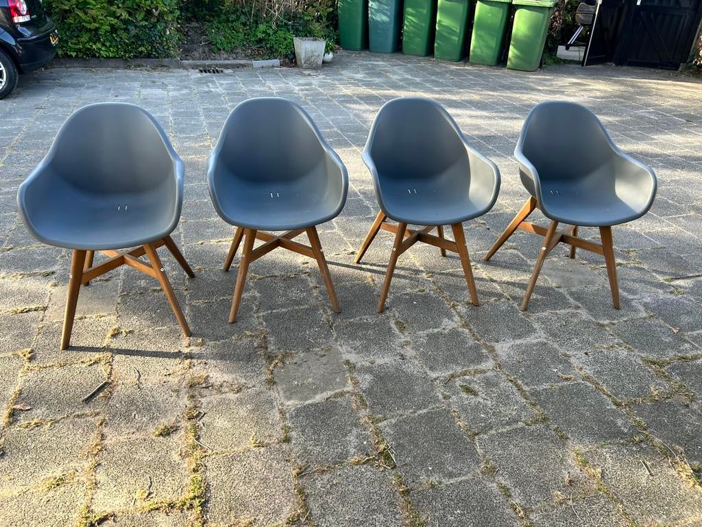 4x Ikea Gronsta tuinstoelen / kuipstoelen, Ophalen of Verzenden, Zo goed als nieuw, Kunststof