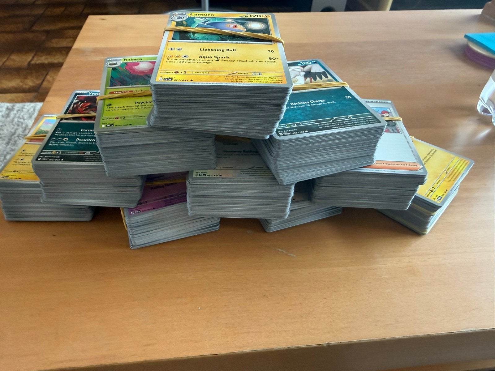1100  Pokémon kaarten - Diverse kaarten pokemon kaarten, Hobby en Vrije tijd, Verzamelkaartspellen | Pokémon, Ophalen of Verzenden