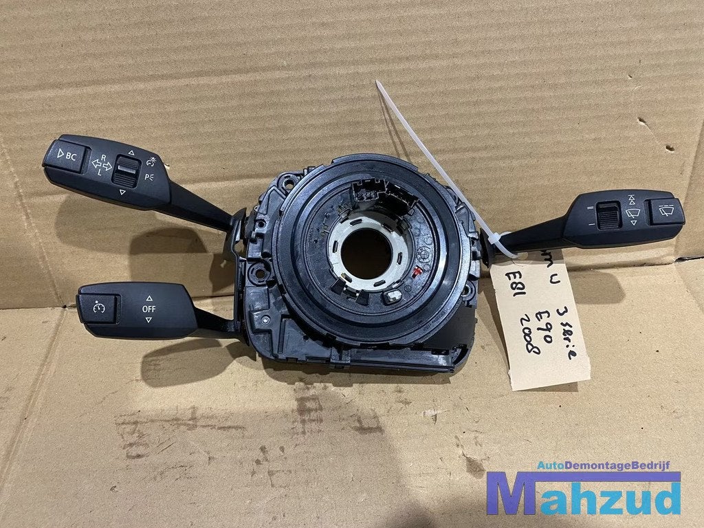 BMW E90 E87 E81 COMBI schakelaar cruise controle knipperlich, Petuelring 130
80788  Munich, DE, Gebruikt, Info@bmw.de, Ophalen of Verzenden