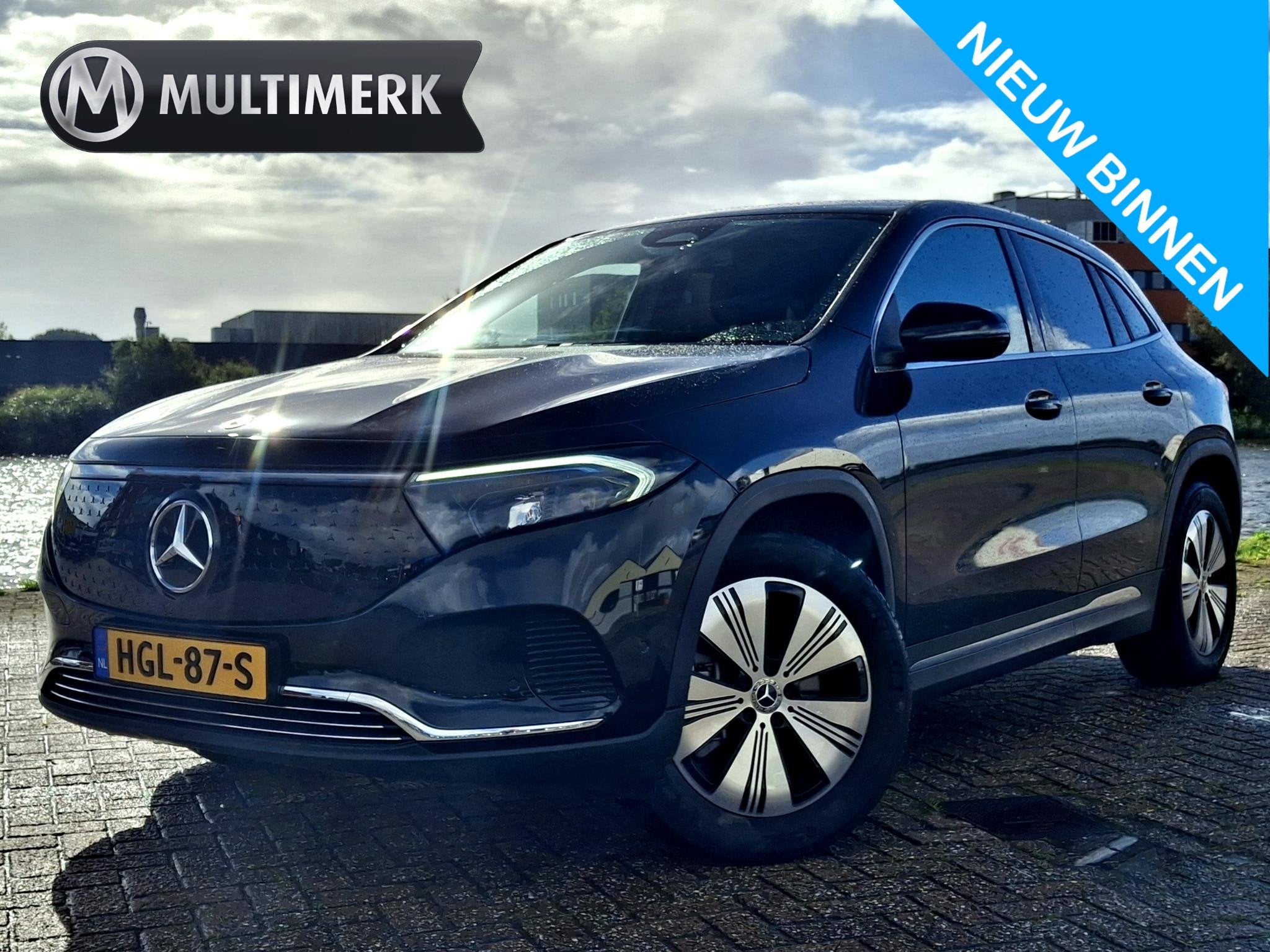 Mercedes-Benz EQA 250+ Business Line 71 kWh SoH 100% | STUUR, Auto's, Verwarmde buitenspiegels, Zwart, Zwart, 1955 kg